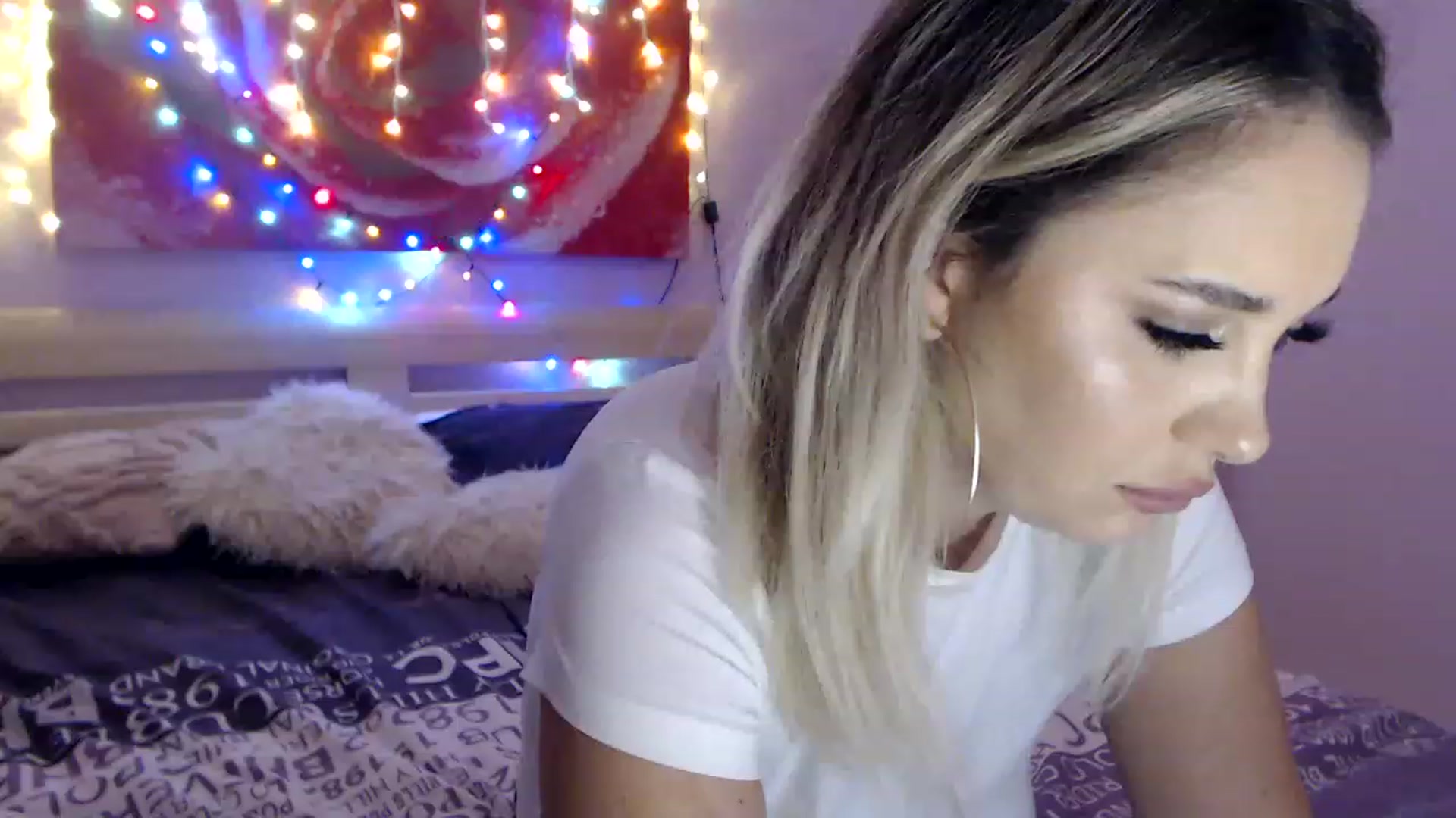 Gallery image thumbnail from New_Crinna's myfreecams stream on, 11/23/2022, 12:04 image 20 of 20