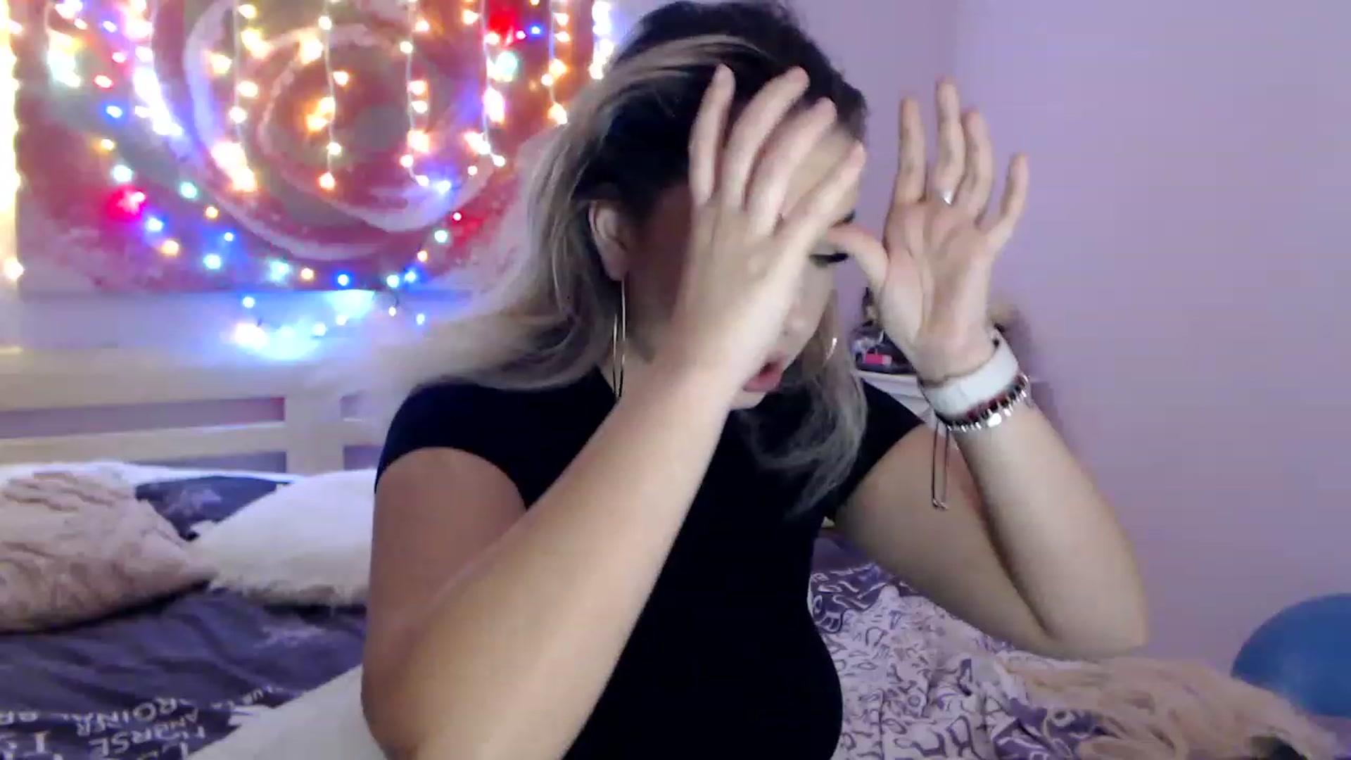 Gallery image thumbnail from New_Crinna's myfreecams stream on, 11/24/2022, 12:09 image 20 of 20
