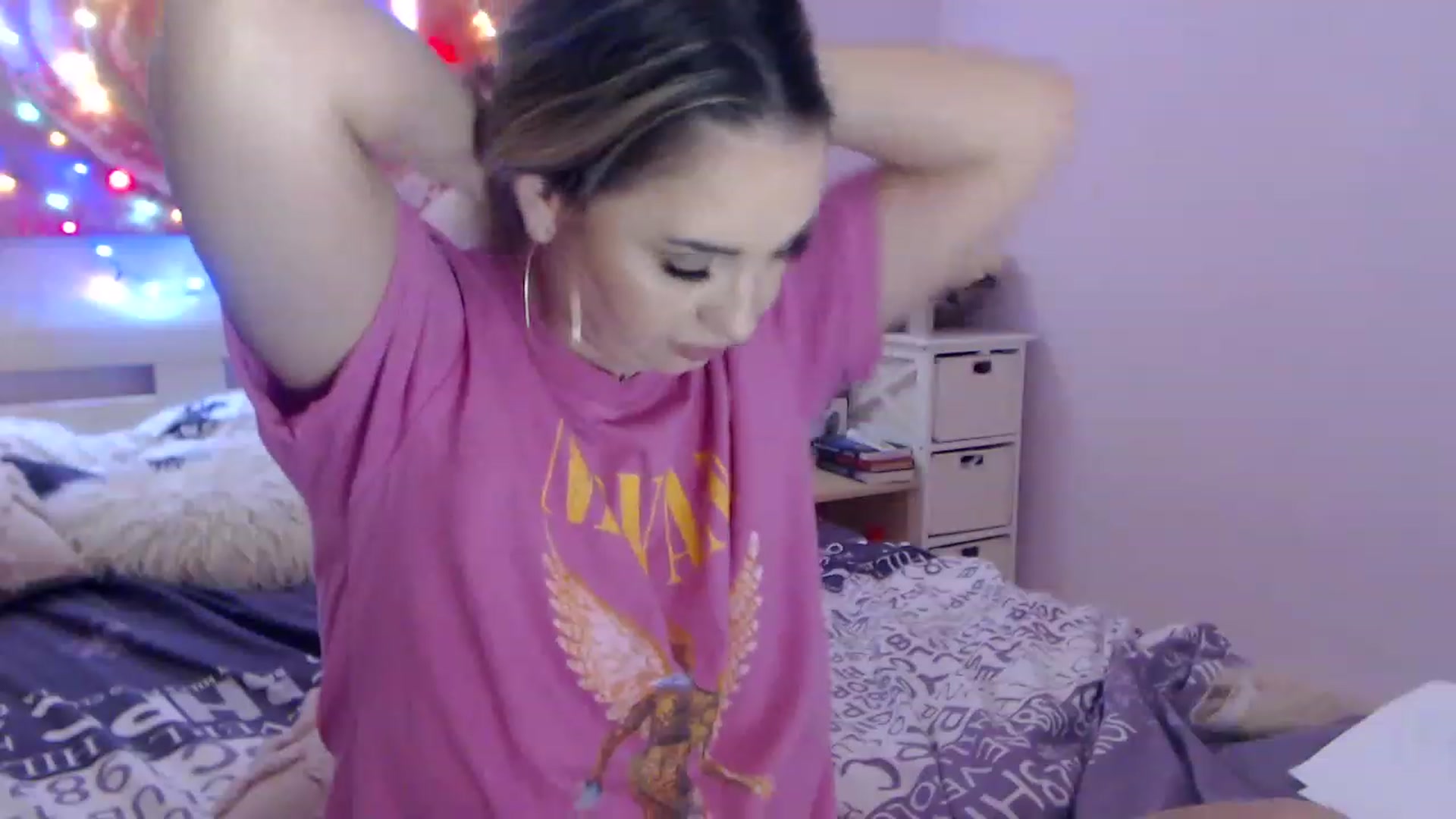 Gallery image thumbnail from New_Crinna's myfreecams stream on, 11/25/2022, 13:18 image 13 of 20