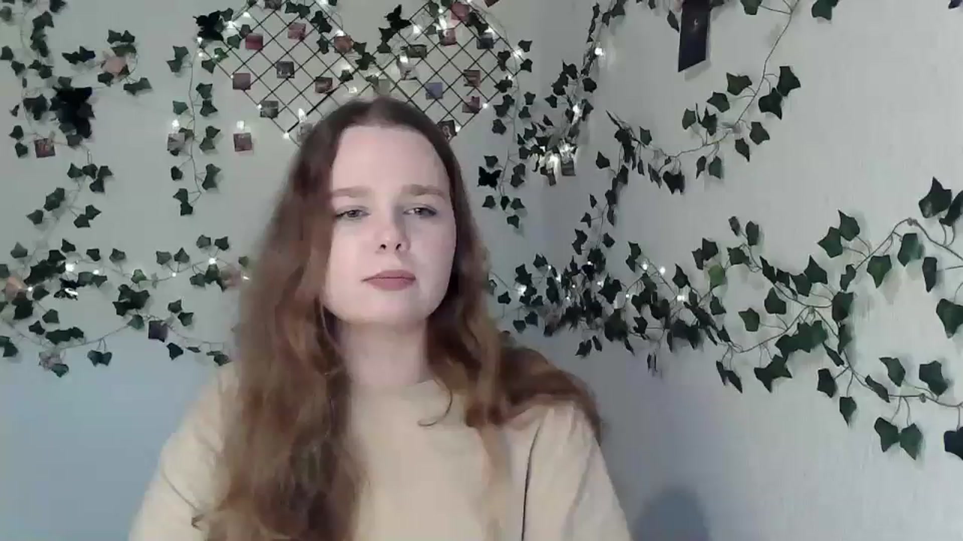 Gallery image thumbnail from New_Lina's myfreecams stream on, 11/05/2023, 14:09 image 11 of 20