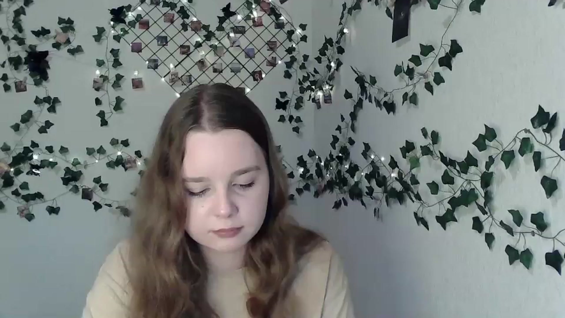 Gallery image thumbnail from New_Lina's myfreecams stream on, 11/05/2023, 14:09 image 20 of 20