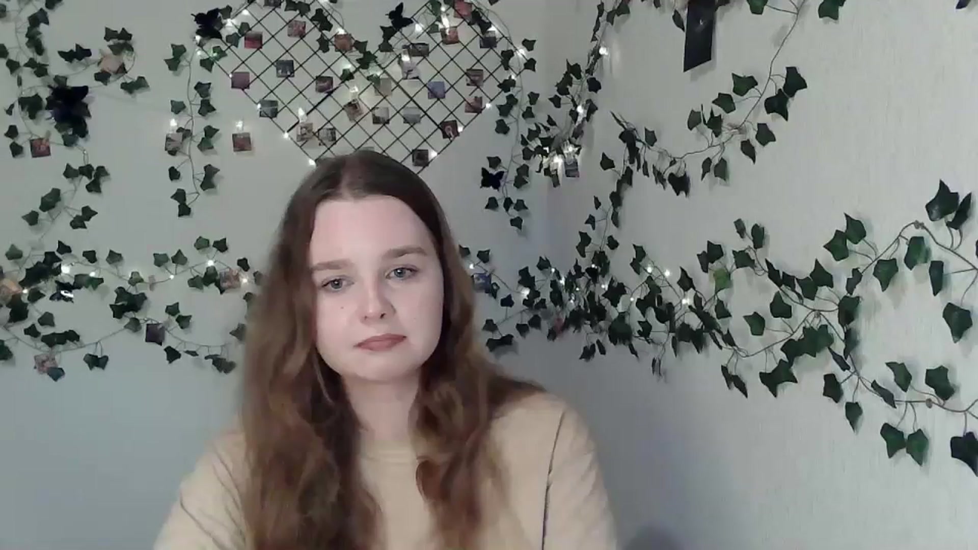 Gallery image thumbnail from New_Lina's myfreecams stream on, 11/05/2023, 14:09 image 17 of 20