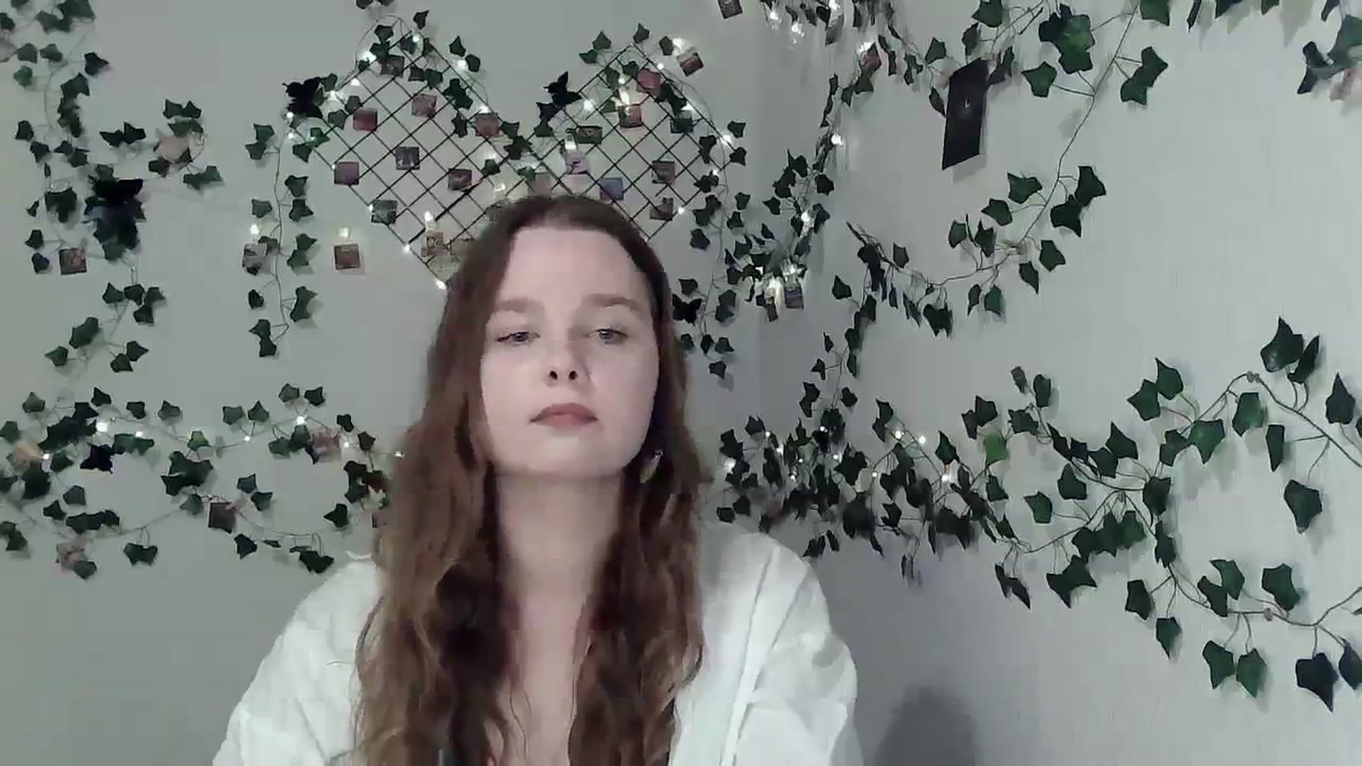 Gallery image thumbnail from New_Lina's myfreecams stream on, 11/10/2023, 16:38 image 12 of 20