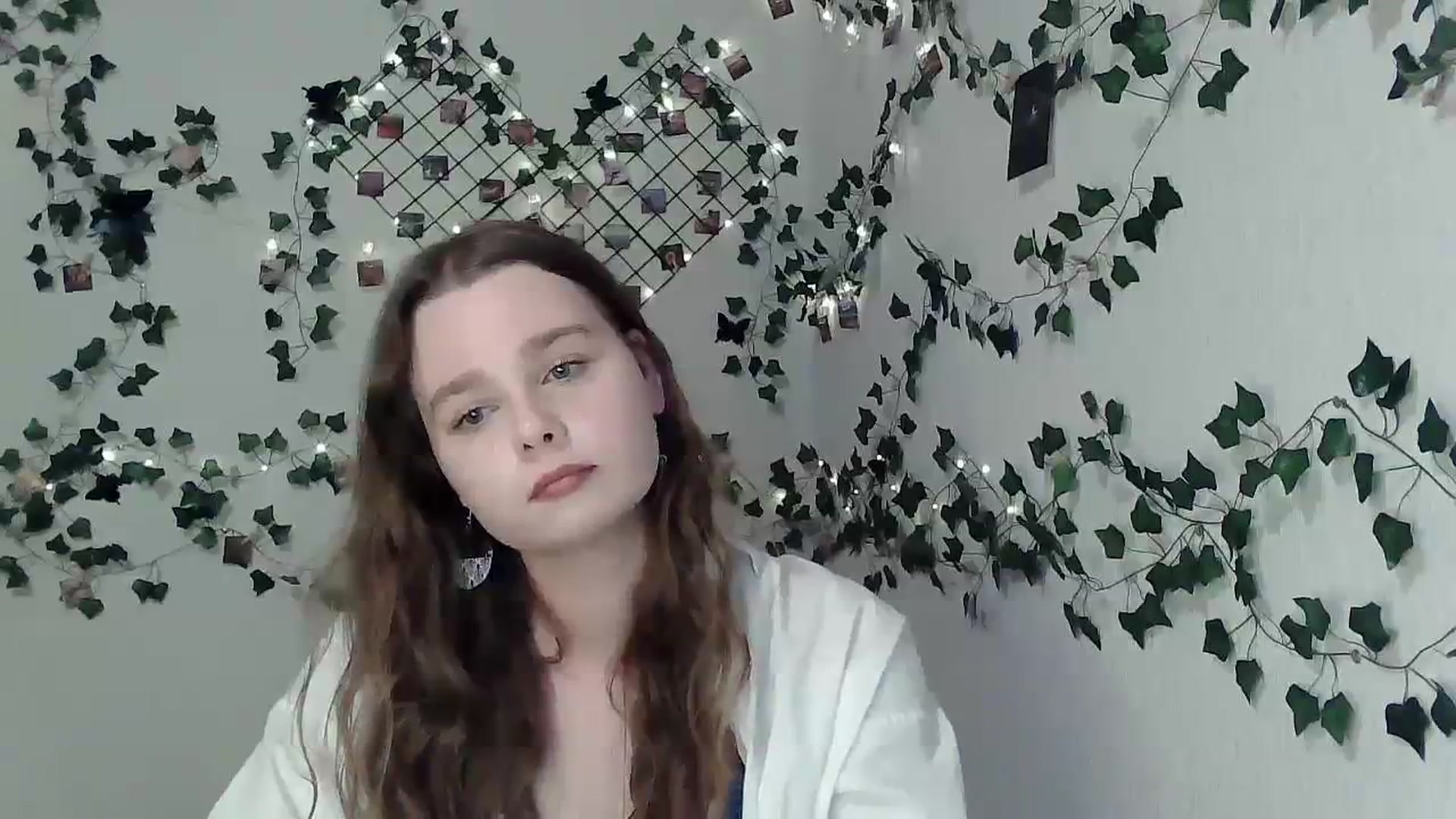 Gallery image thumbnail from New_Lina's myfreecams stream on, 11/10/2023, 16:38 image 2 of 20