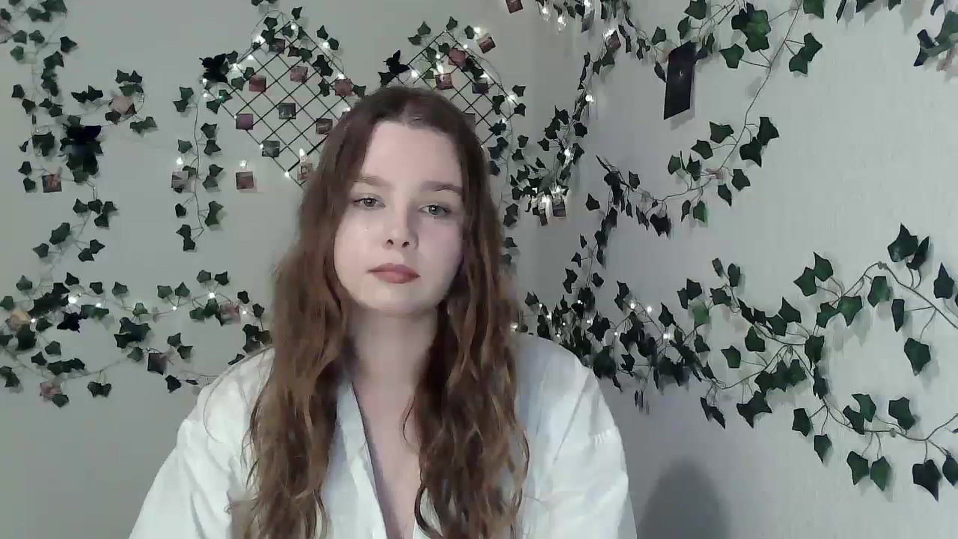 Gallery image thumbnail from New_Lina's myfreecams stream on, 11/10/2023, 16:38 image 17 of 20