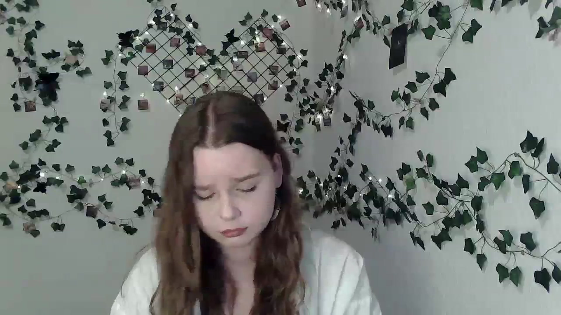 Gallery image thumbnail from New_Lina's myfreecams stream on, 11/10/2023, 16:58 image 17 of 20