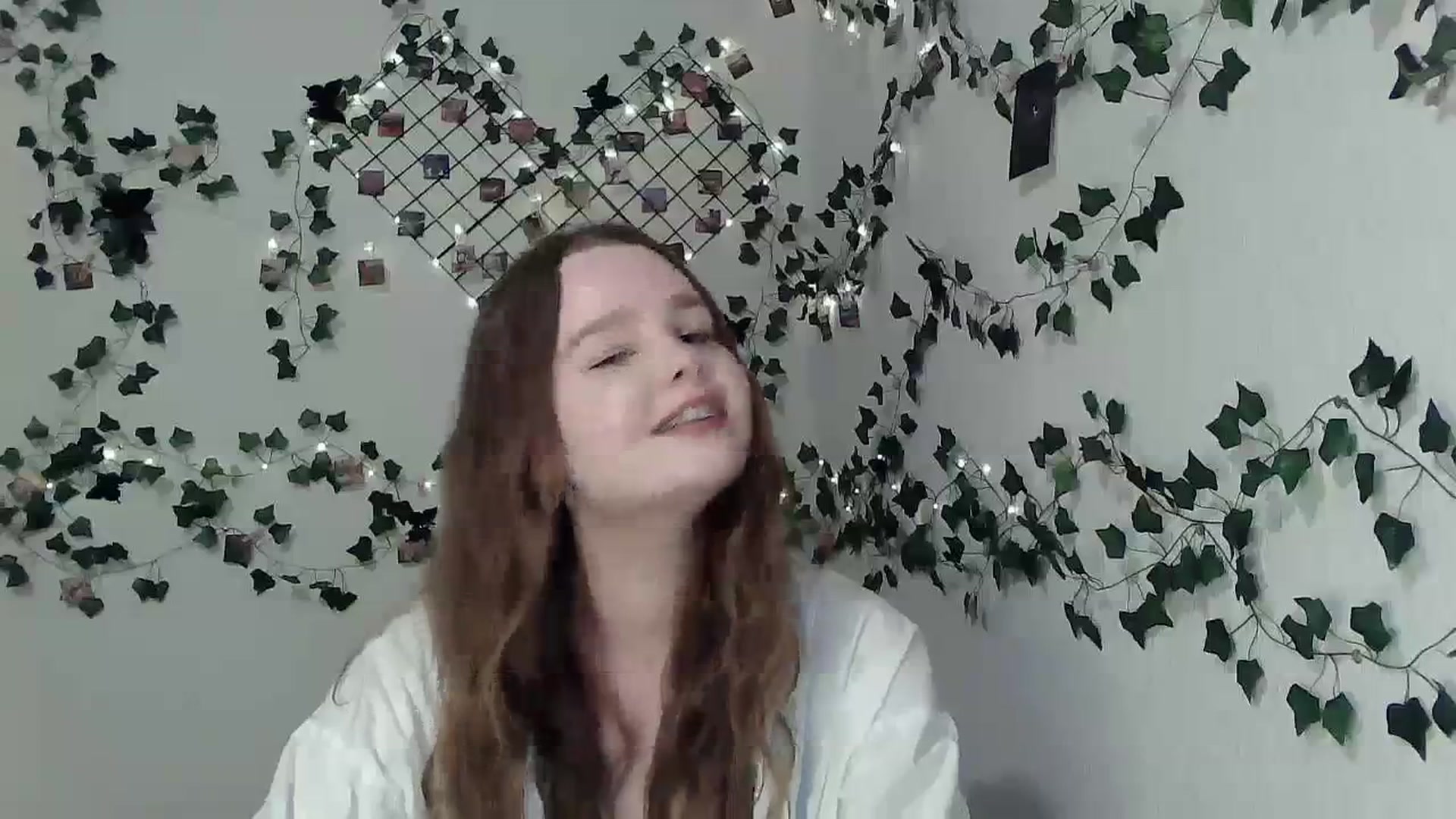 Gallery image thumbnail from New_Lina's myfreecams stream on, 11/10/2023, 16:58 image 10 of 20