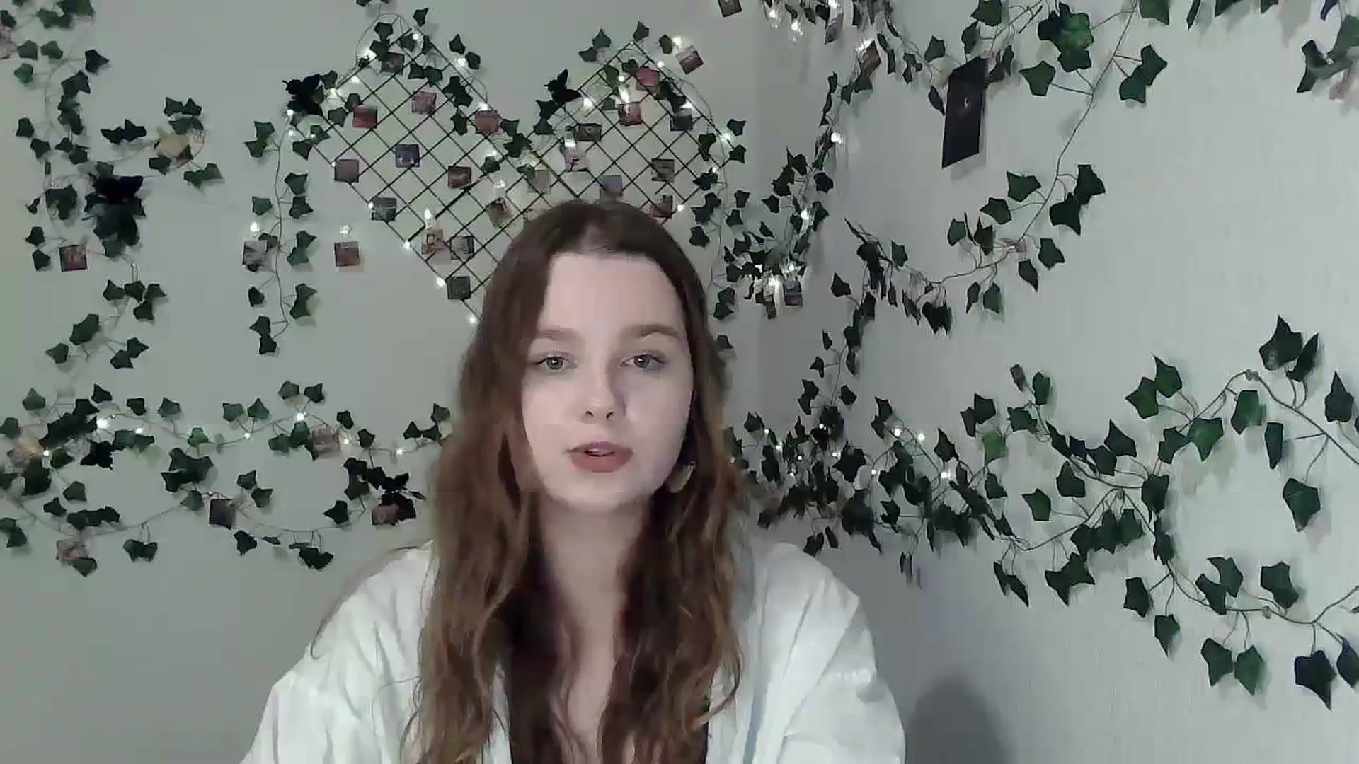 Gallery image thumbnail from New_Lina's myfreecams stream on, 11/10/2023, 16:58 image 8 of 20