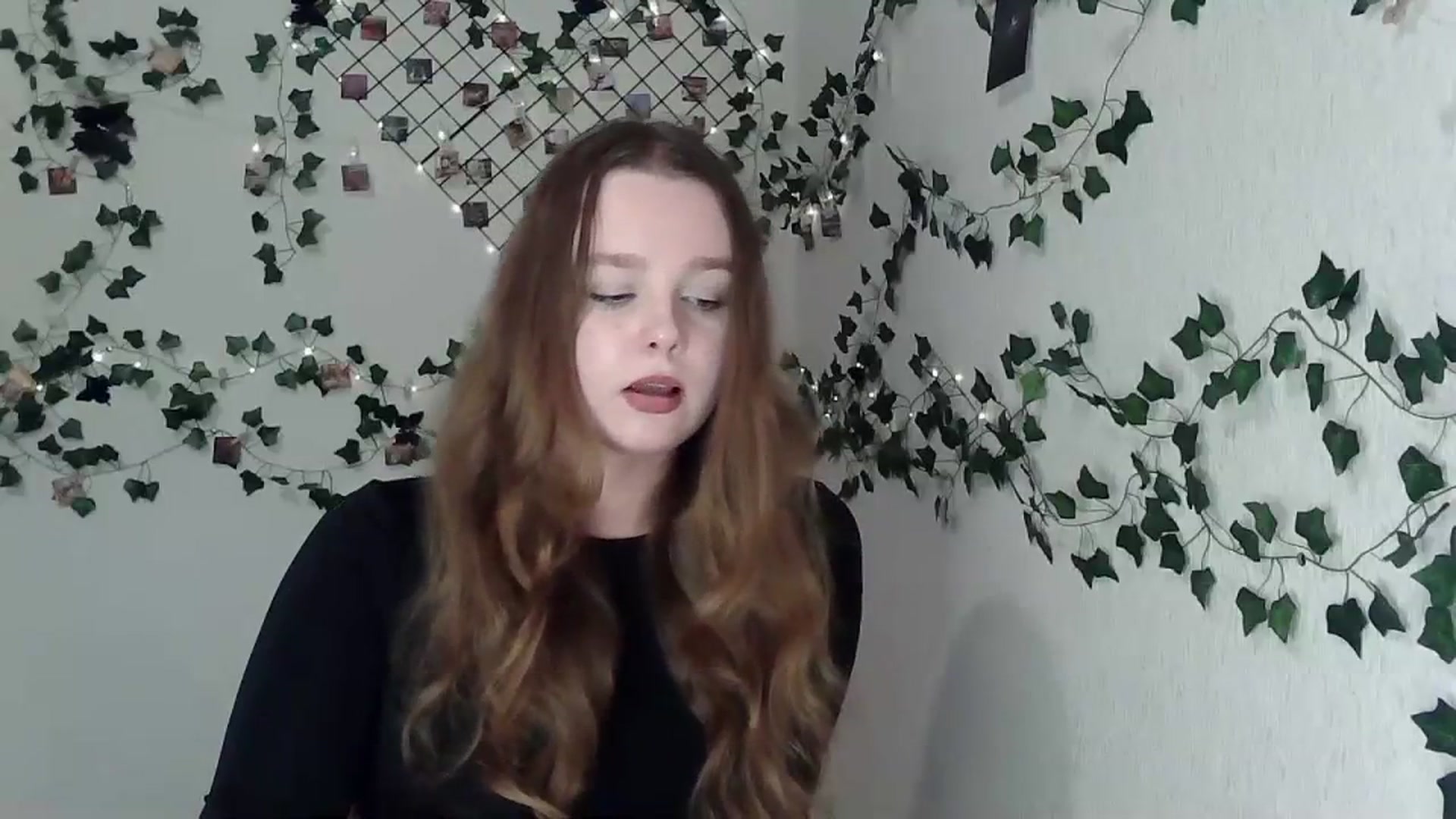 Gallery image thumbnail from New_Lina's myfreecams stream on, 11/12/2023, 13:02 image 4 of 20
