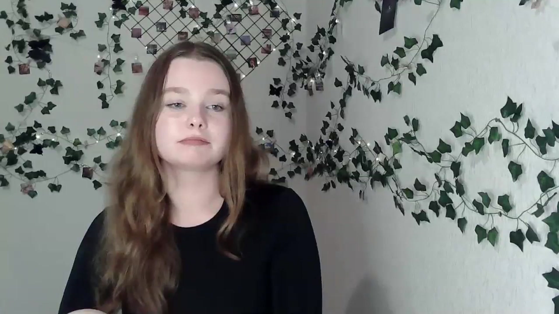 Gallery image thumbnail from New_Lina's myfreecams stream on, 11/12/2023, 13:02 image 17 of 20