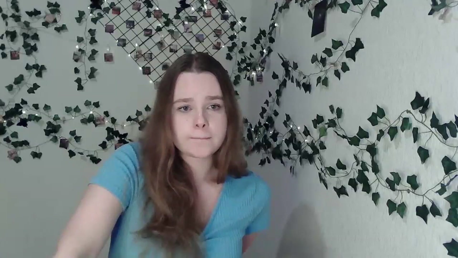 Gallery image thumbnail from New_Lina's myfreecams stream on, 11/19/2023, 15:10 image 18 of 20