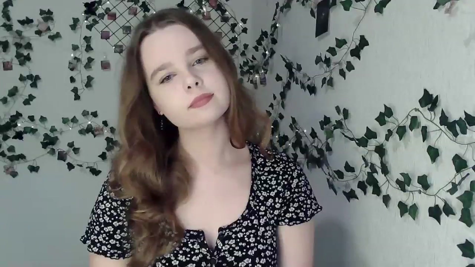 Gallery image thumbnail from New_Lina's myfreecams stream on, 11/22/2023, 12:29 image 7 of 20