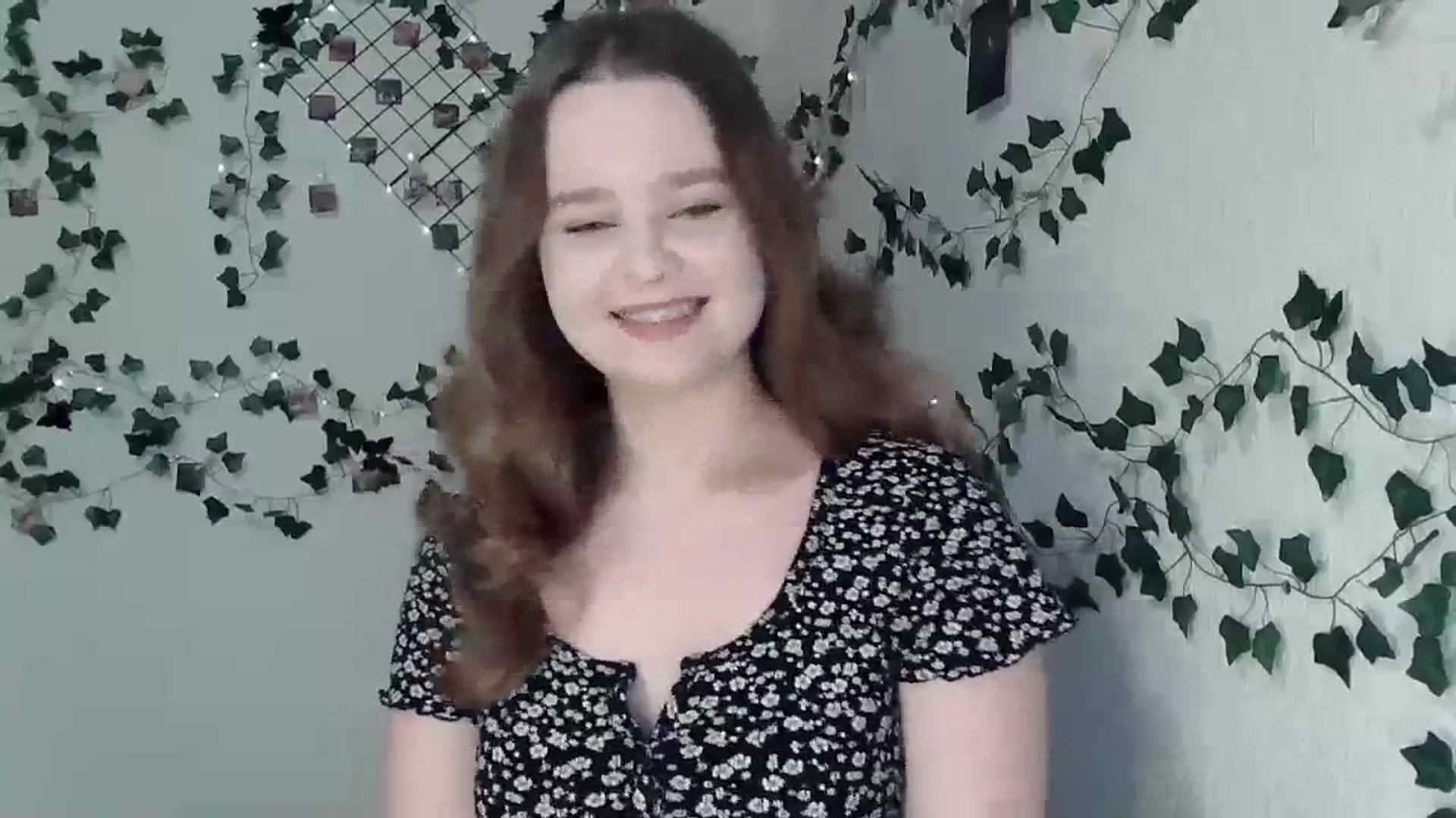 Gallery image thumbnail from New_Lina's myfreecams stream on, 11/22/2023, 12:29 image 8 of 20