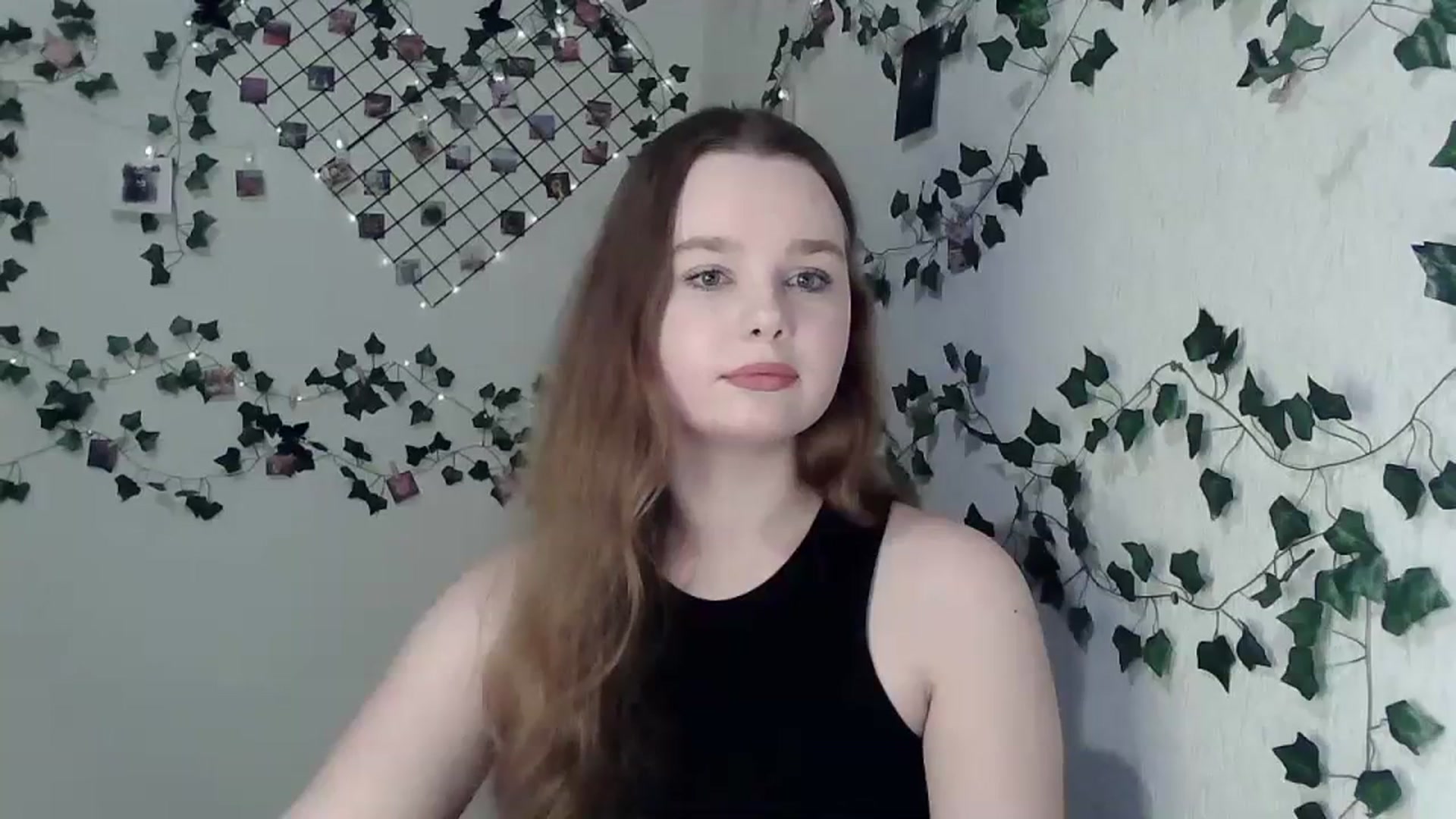 Gallery image thumbnail from New_Lina's myfreecams stream on, 11/26/2023, 13:13 image 10 of 20