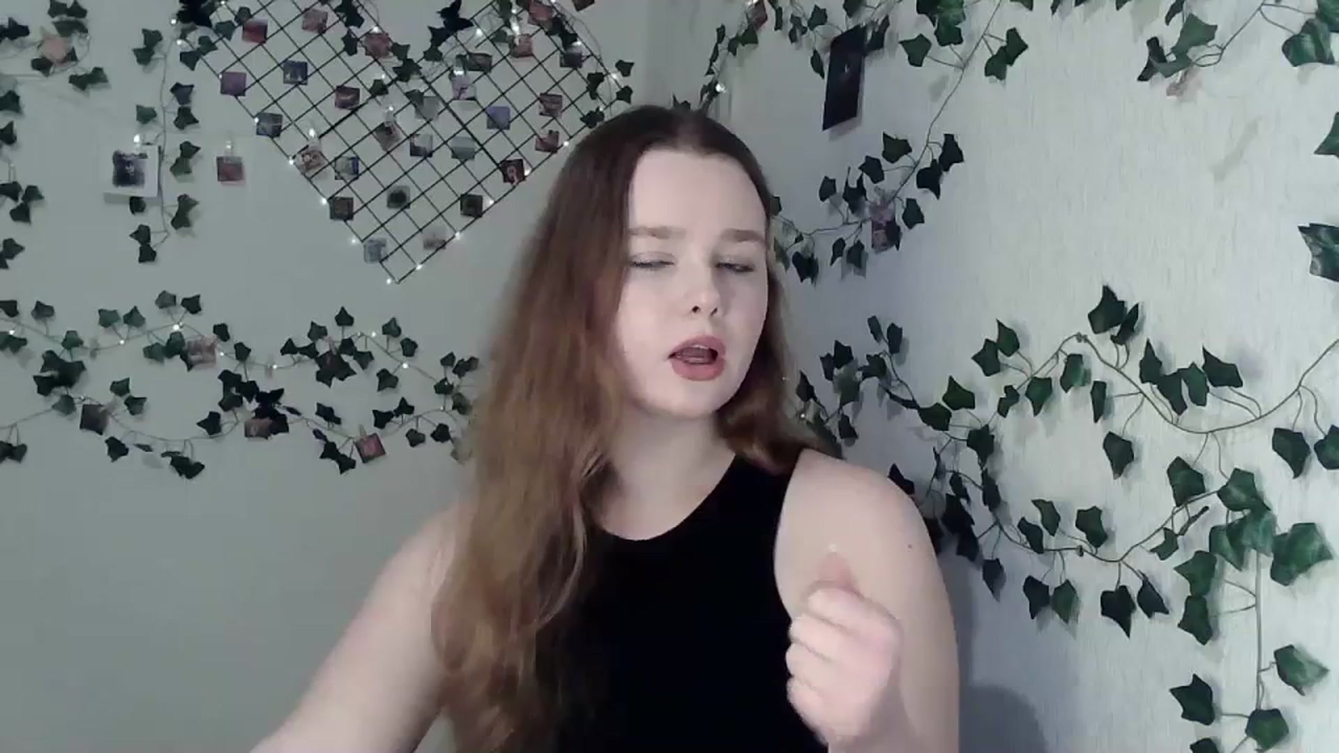 Gallery image thumbnail from New_Lina's myfreecams stream on, 11/26/2023, 13:13 image 15 of 20