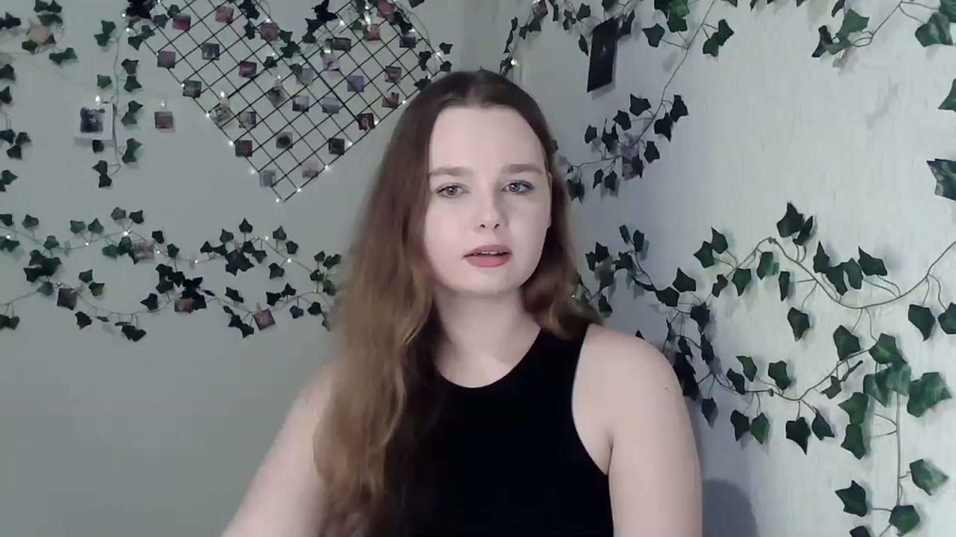 Gallery image thumbnail from New_Lina's myfreecams stream on, 11/26/2023, 13:13 image 13 of 20