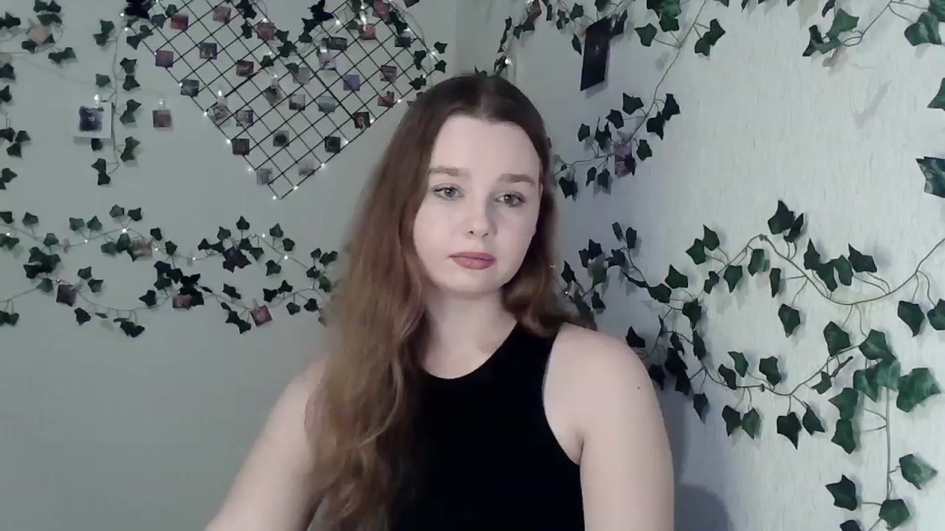 Gallery image thumbnail from New_Lina's myfreecams stream on, 11/26/2023, 13:13 image 8 of 20