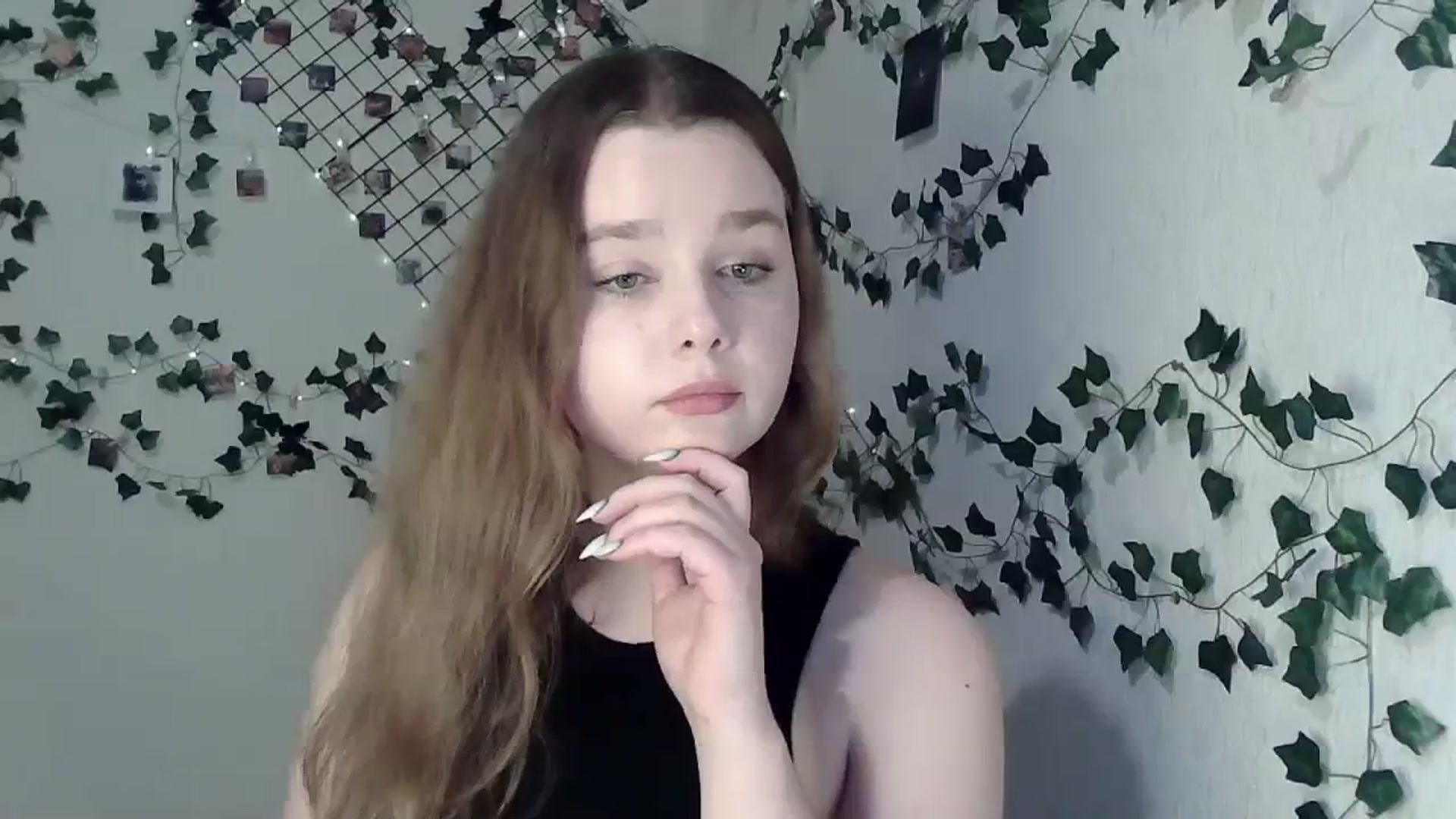 Gallery image thumbnail from New_Lina's myfreecams stream on, 11/26/2023, 14:31 image 13 of 20