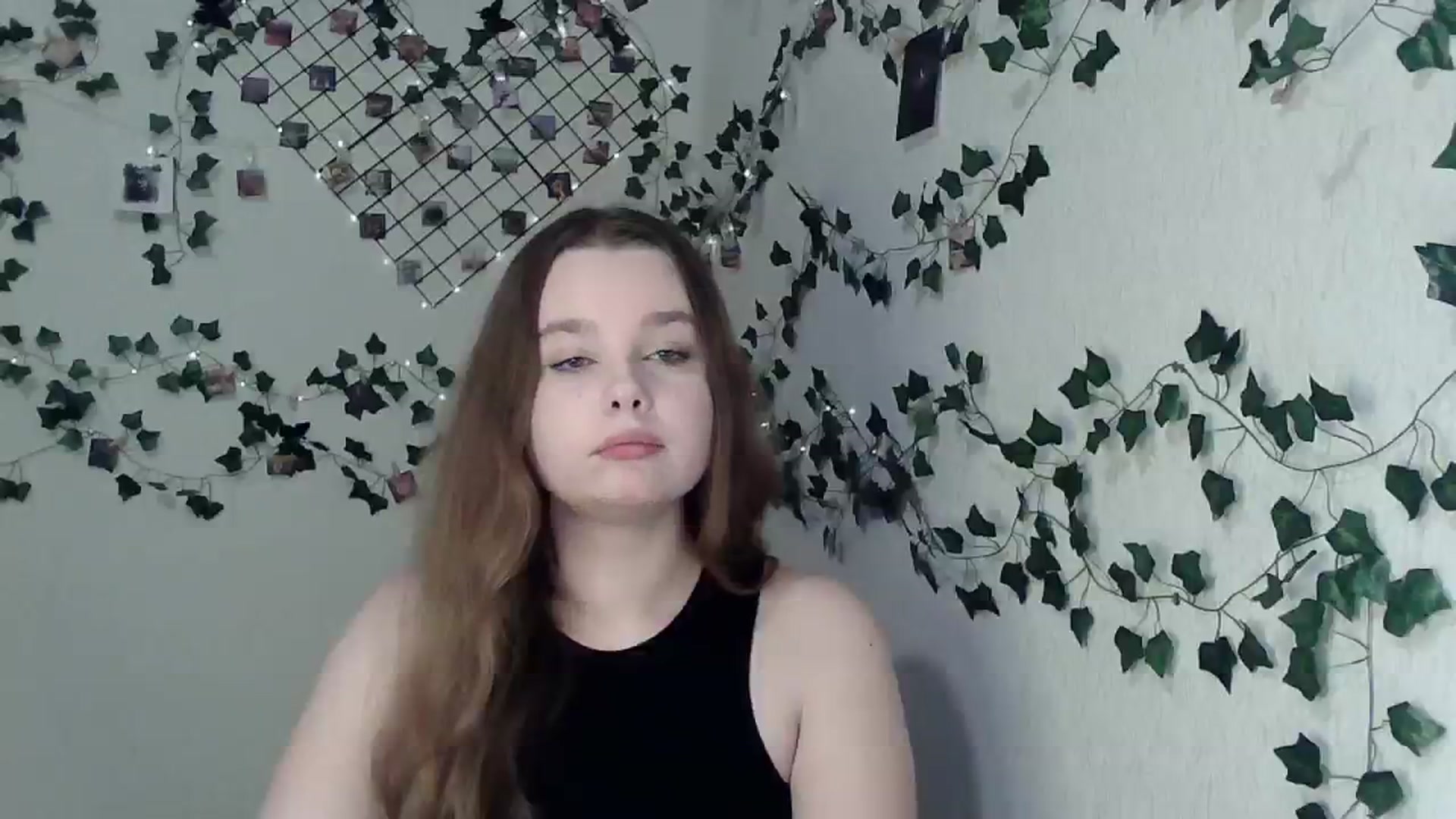 Gallery image thumbnail from New_Lina's myfreecams stream on, 11/26/2023, 14:31 image 16 of 20