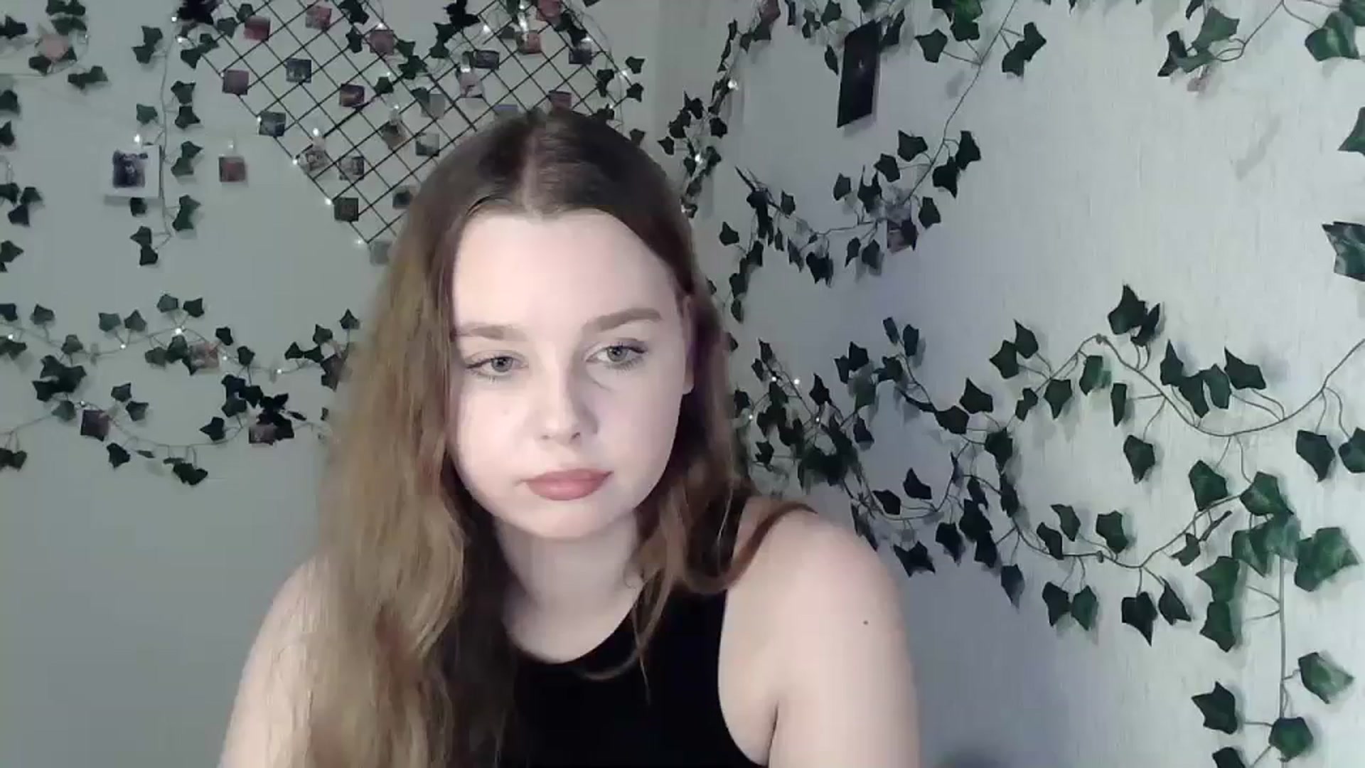 Gallery image thumbnail from New_Lina's myfreecams stream on, 11/26/2023, 14:31 image 6 of 20