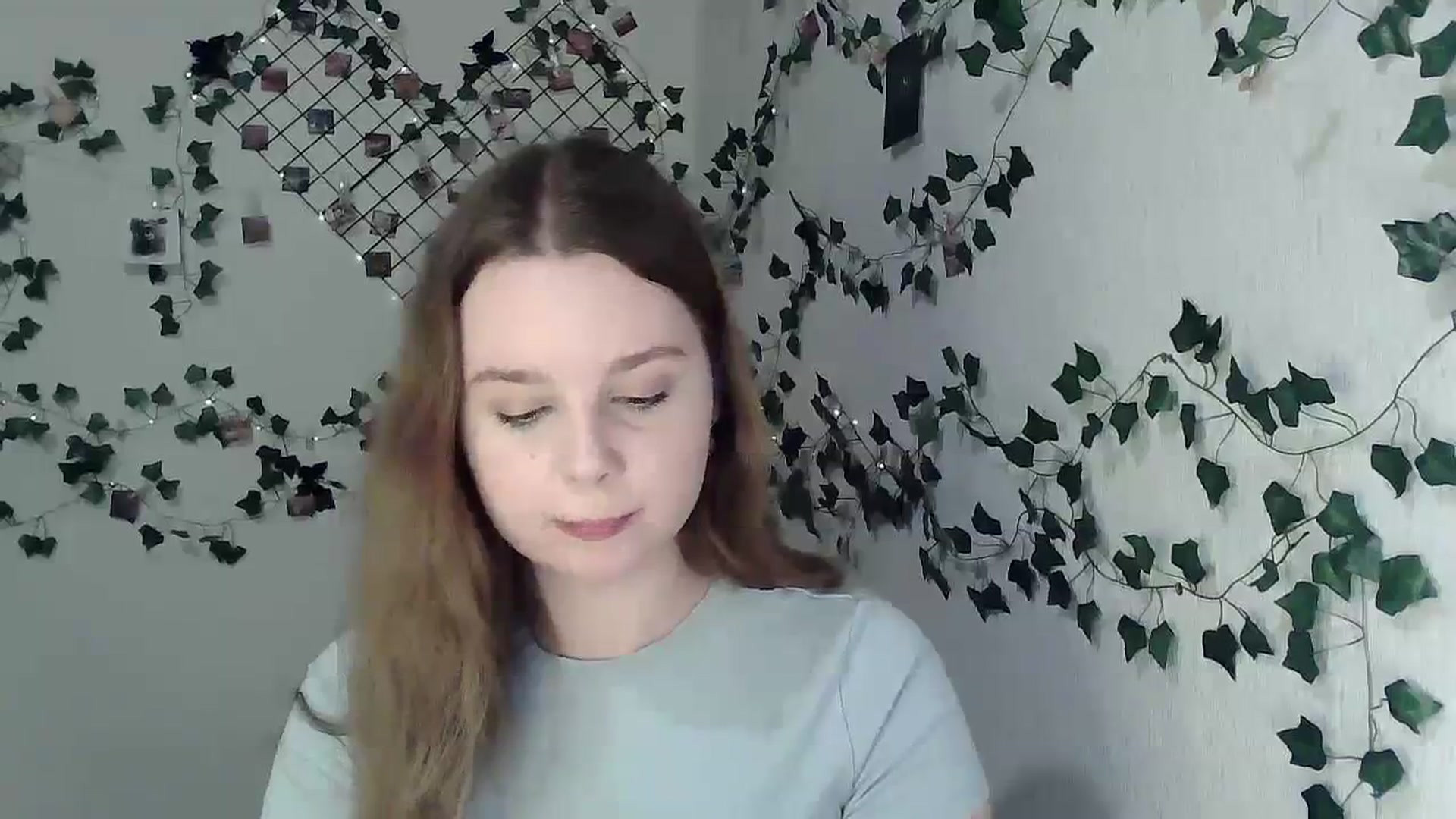 Gallery image thumbnail from New_Lina's myfreecams stream on, 12/16/2023, 21:45 image 16 of 20