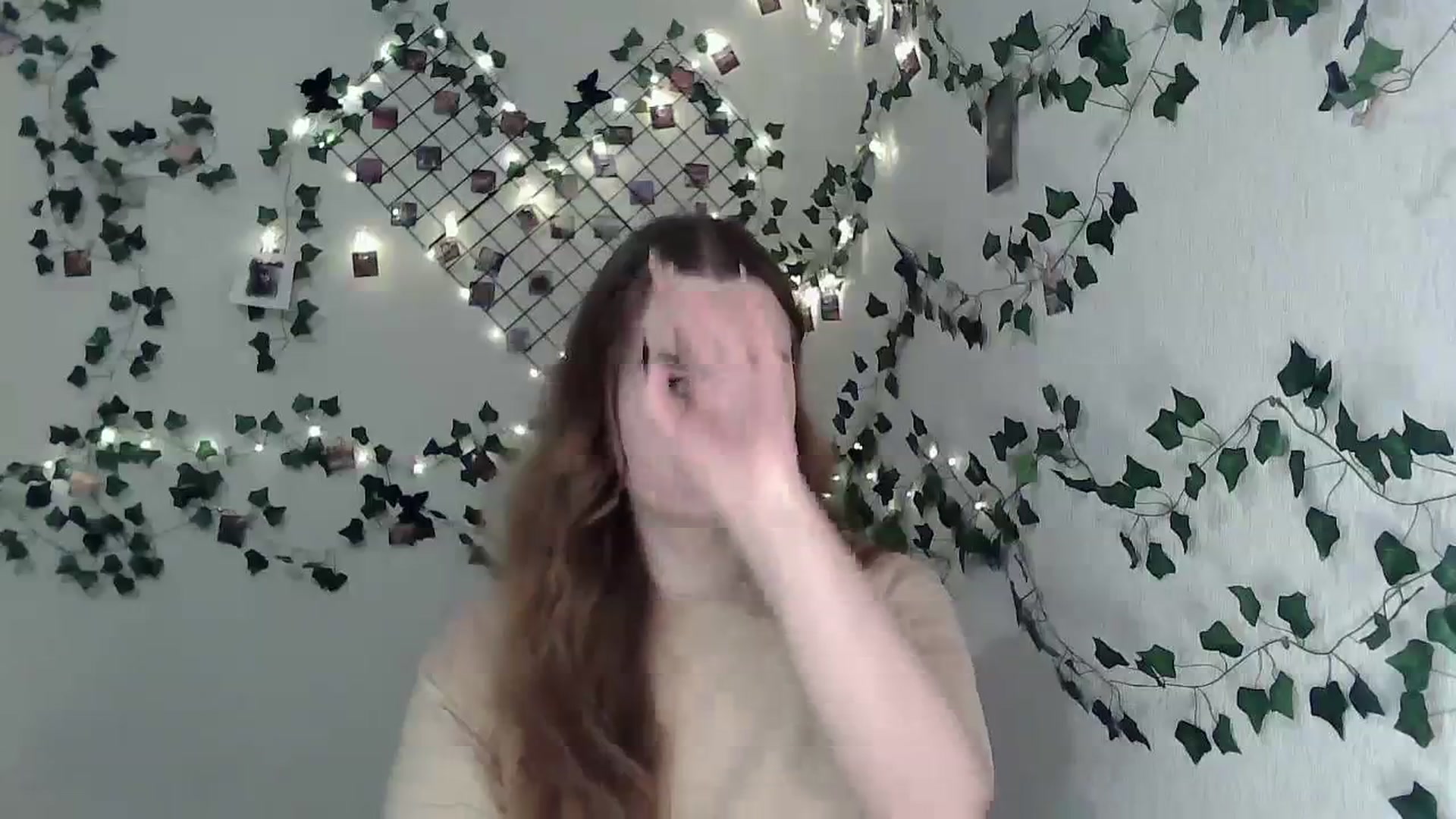 Gallery image thumbnail from New_Lina's myfreecams stream on, 01/14/2024, 15:21 image 4 of 20