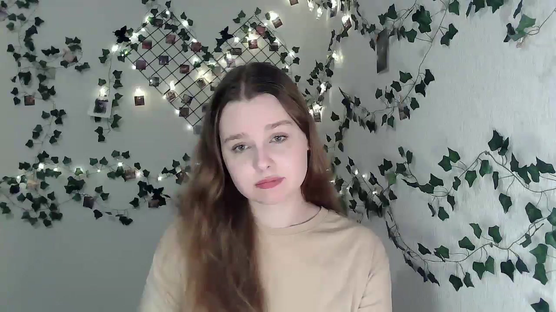 Gallery image thumbnail from New_Lina's myfreecams stream on, 01/14/2024, 15:21 image 19 of 20