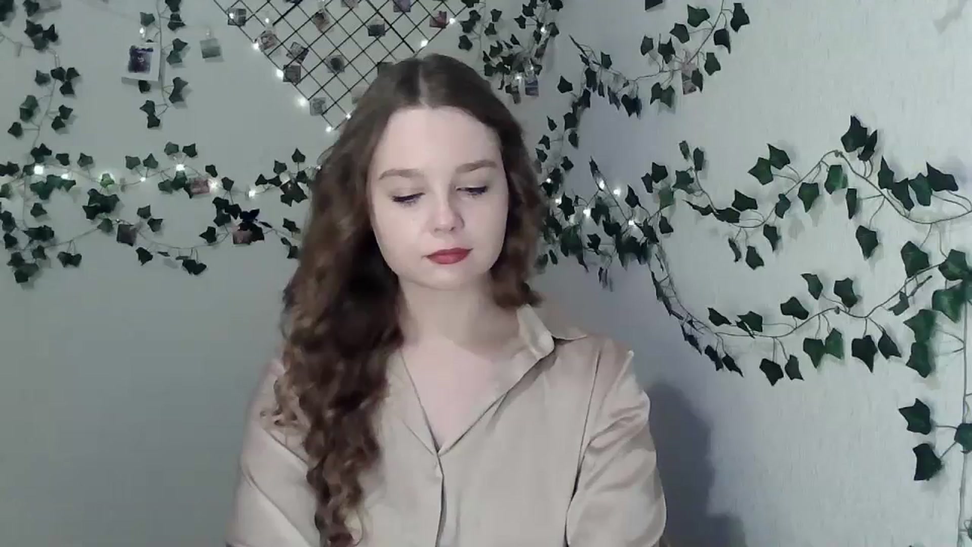 Gallery image thumbnail from New_Lina's myfreecams stream on, 02/13/2024, 19:40 image 7 of 20