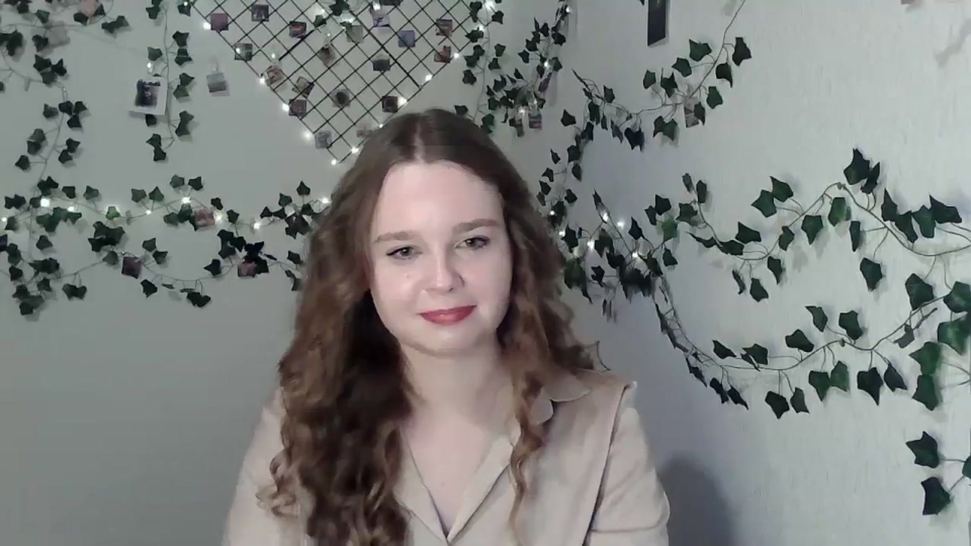 Gallery image thumbnail from New_Lina's myfreecams stream on, 02/13/2024, 21:27 image 5 of 20