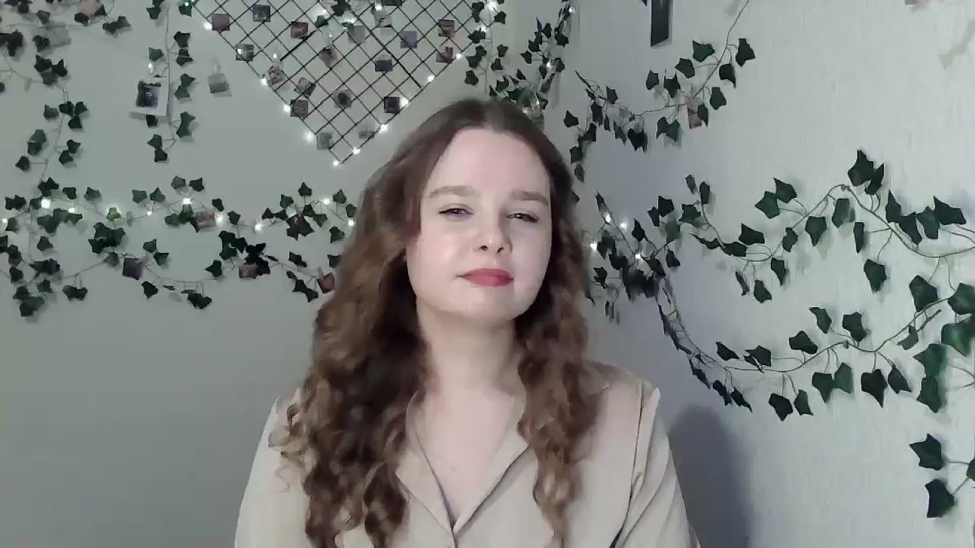 Gallery image thumbnail from New_Lina's myfreecams stream on, 02/13/2024, 21:27 image 2 of 20