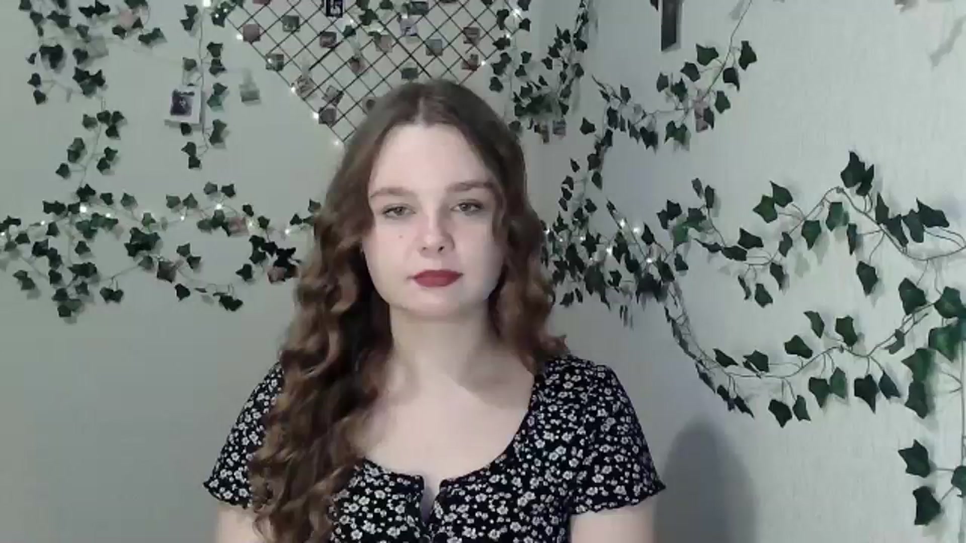 Gallery image thumbnail from New_Lina's myfreecams stream on, 02/16/2024, 21:35 image 4 of 20