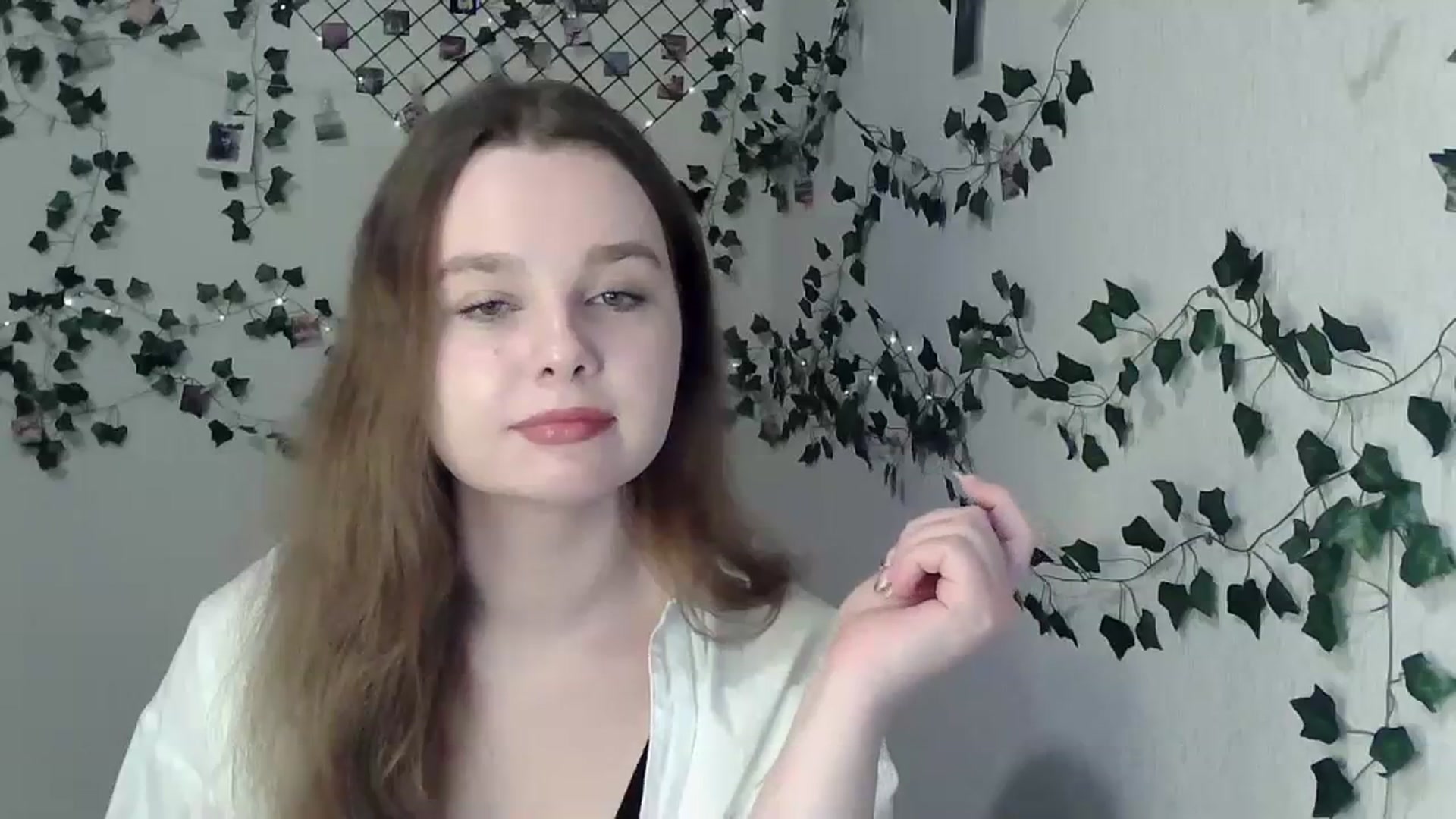 Gallery image thumbnail from New_Lina's myfreecams stream on, 02/26/2024, 19:28 image 19 of 20