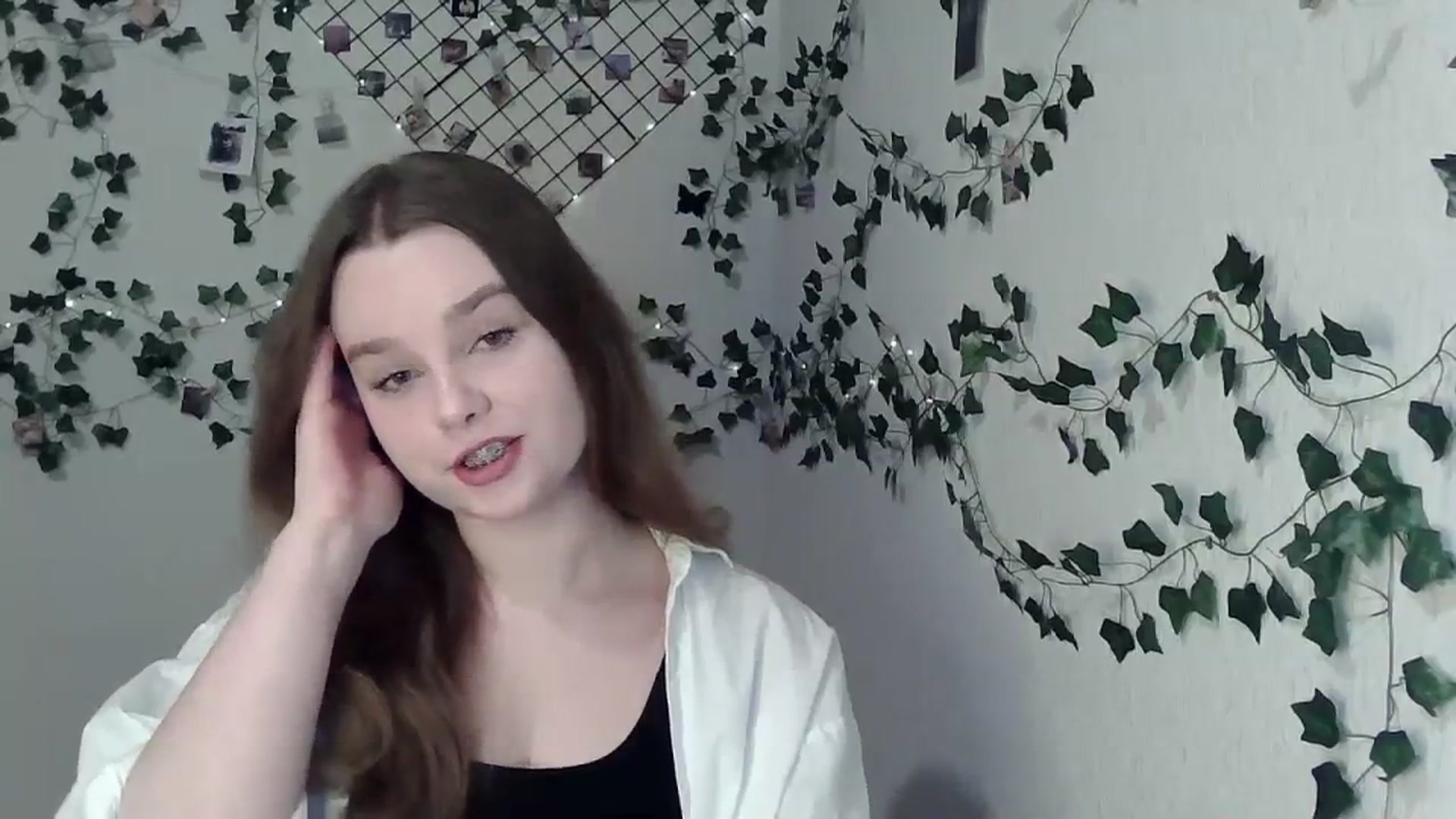 Gallery image thumbnail from New_Lina's myfreecams stream on, 02/26/2024, 19:28 image 2 of 20