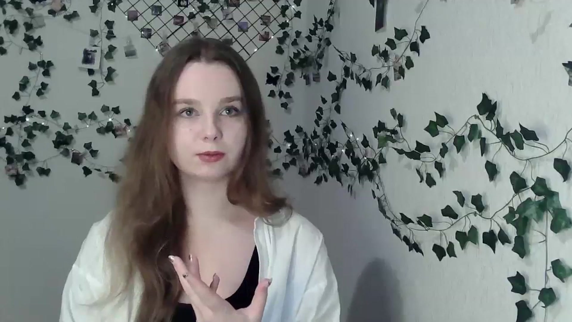 Gallery image thumbnail from New_Lina's myfreecams stream on, 02/26/2024, 19:28 image 16 of 20