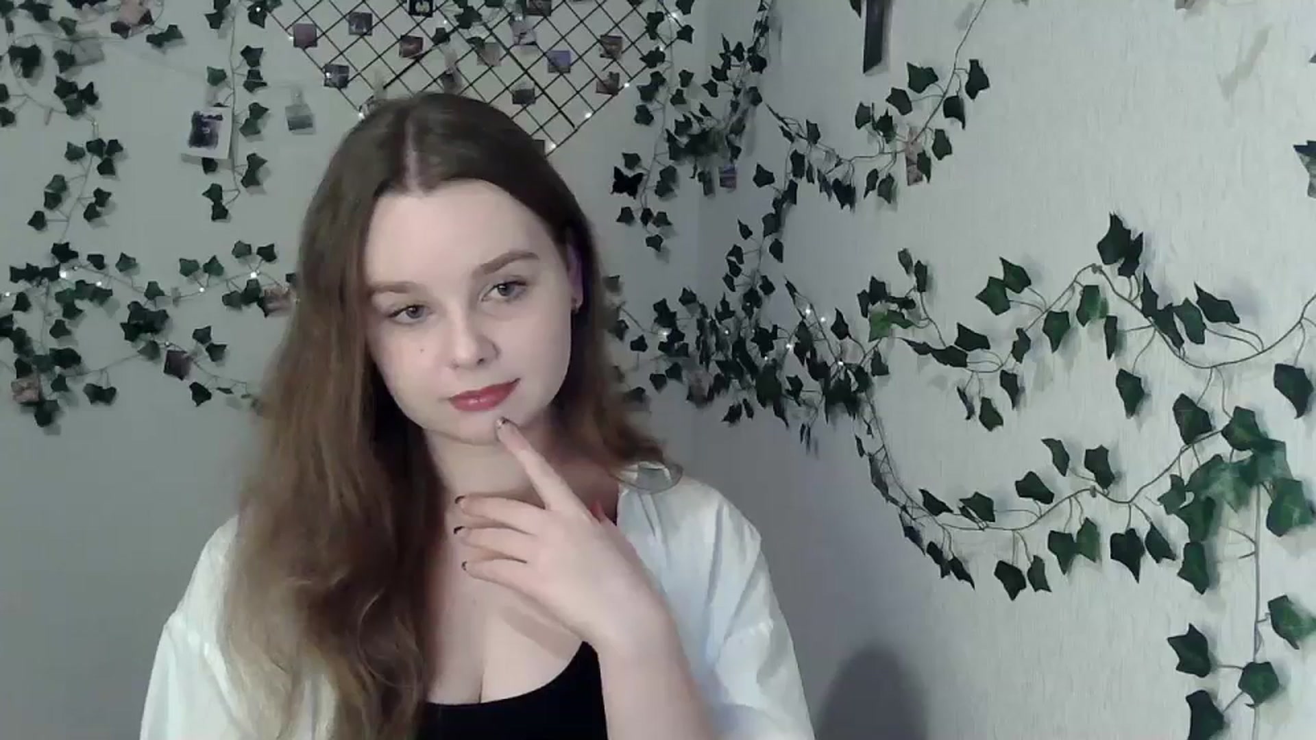 Gallery image thumbnail from New_Lina's myfreecams stream on, 02/26/2024, 19:28 image 17 of 20