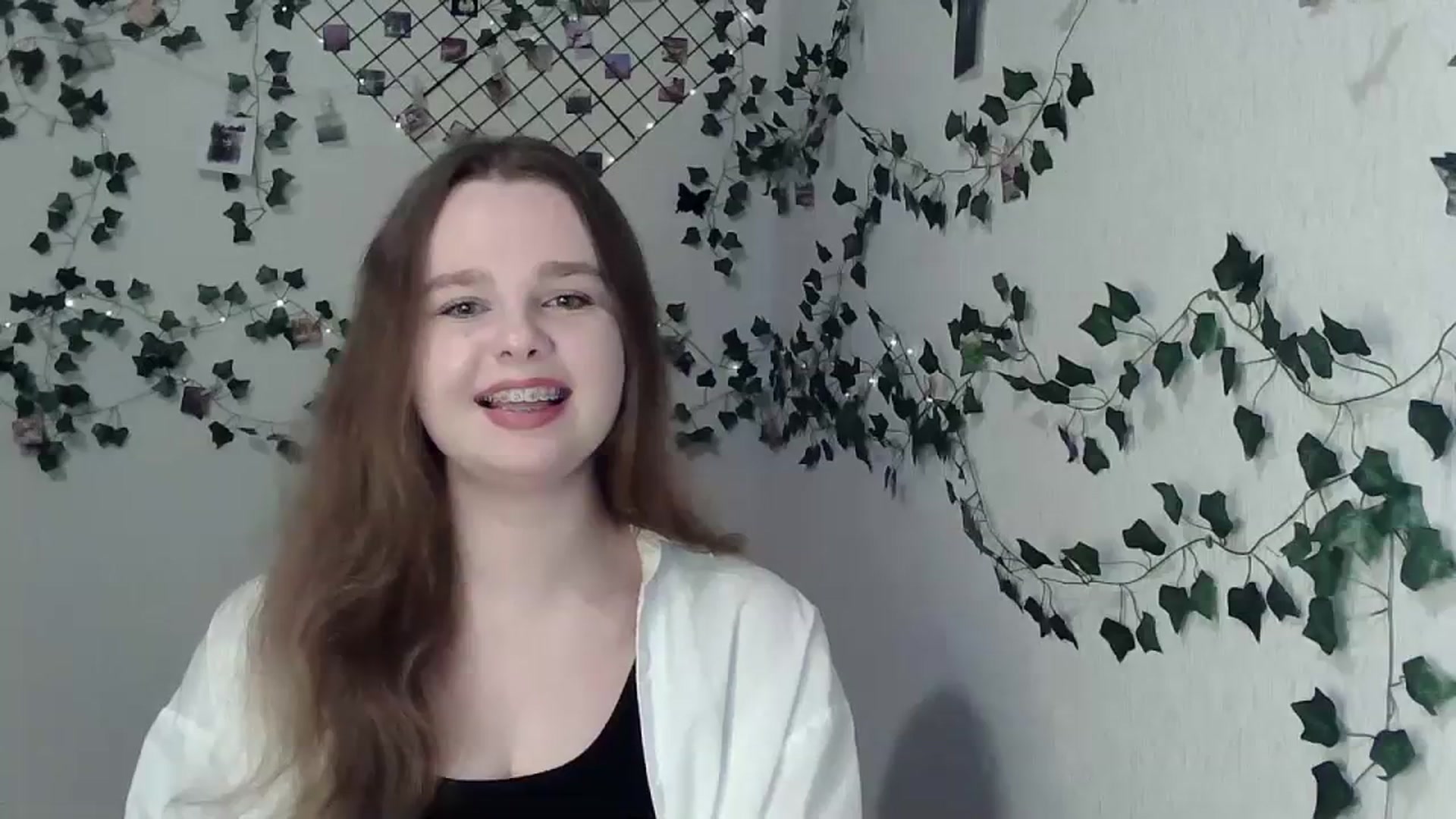 Gallery image thumbnail from New_Lina's myfreecams stream on, 02/26/2024, 19:28 image 11 of 20
