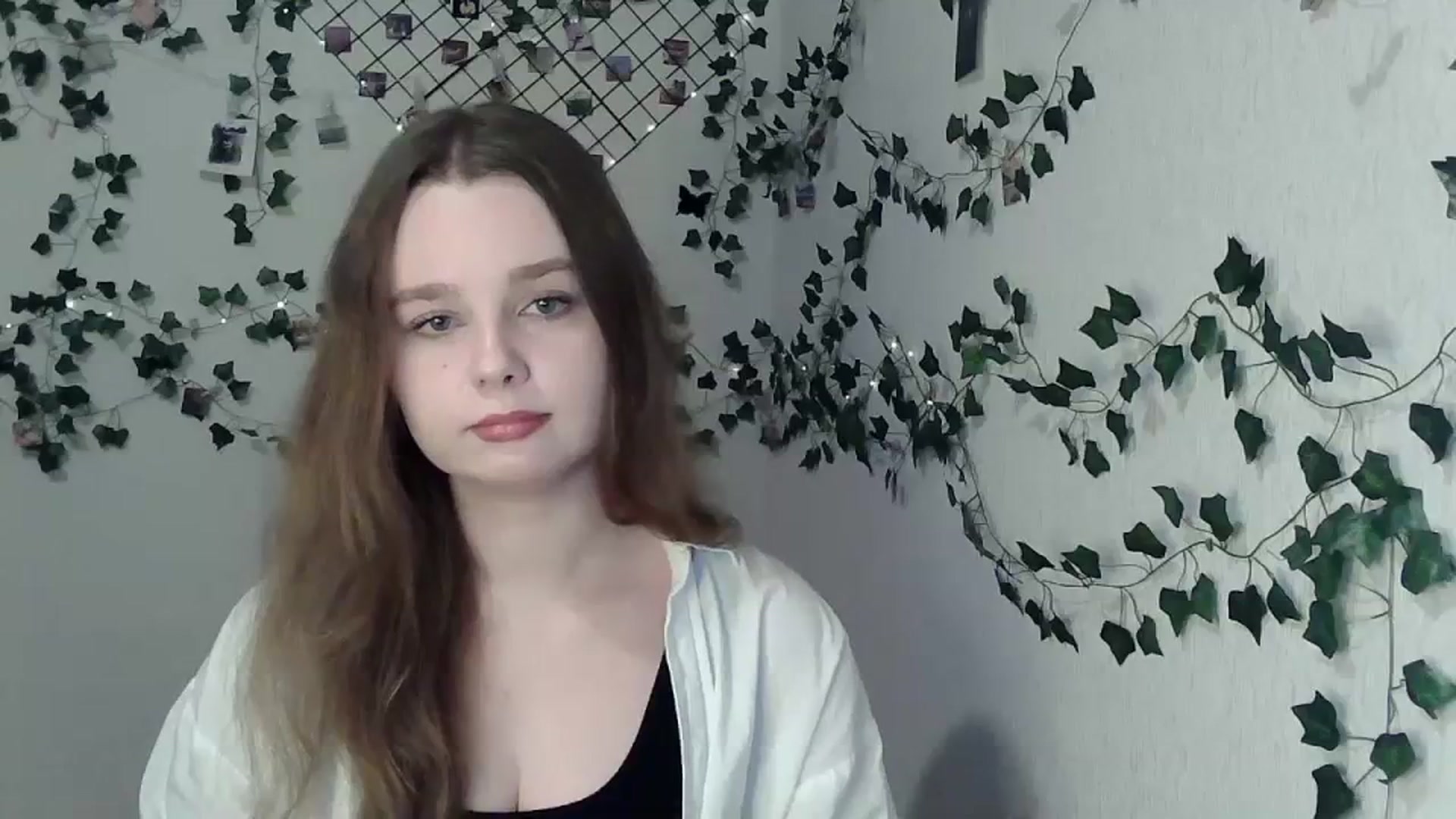 Gallery image thumbnail from New_Lina's myfreecams stream on, 02/26/2024, 19:28 image 15 of 20