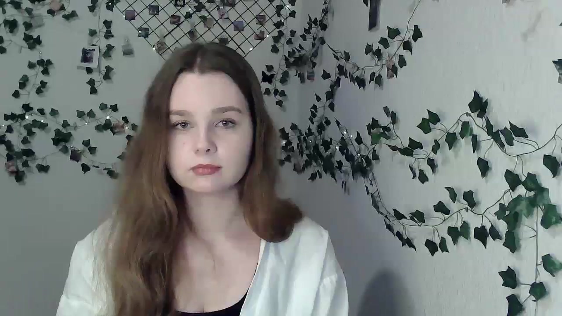 Gallery image thumbnail from New_Lina's myfreecams stream on, 02/26/2024, 21:14 image 16 of 20