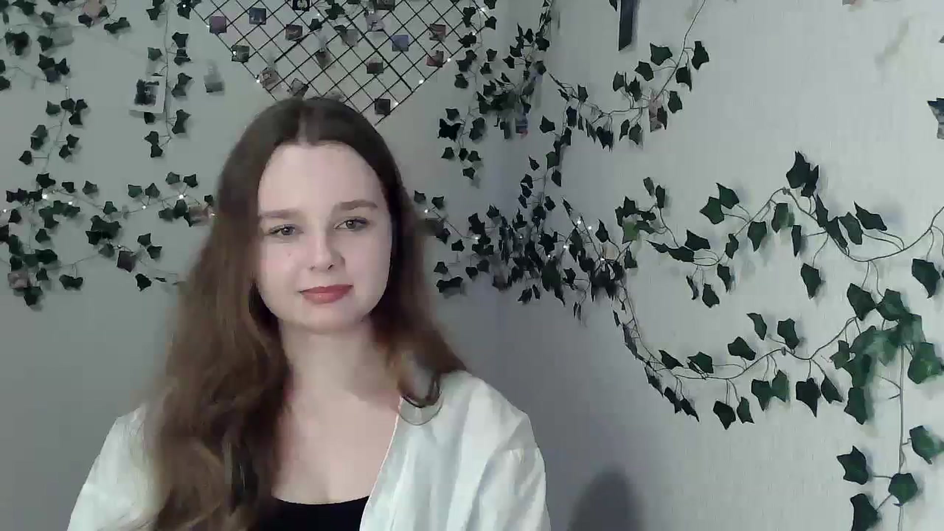 Gallery image thumbnail from New_Lina's myfreecams stream on, 02/26/2024, 21:14 image 4 of 20