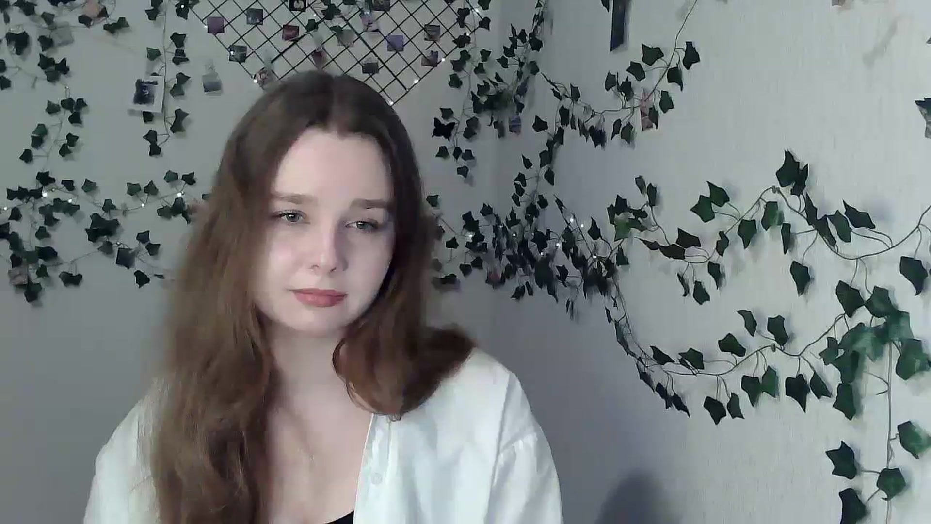 Gallery image thumbnail from New_Lina's myfreecams stream on, 02/26/2024, 21:14 image 18 of 20