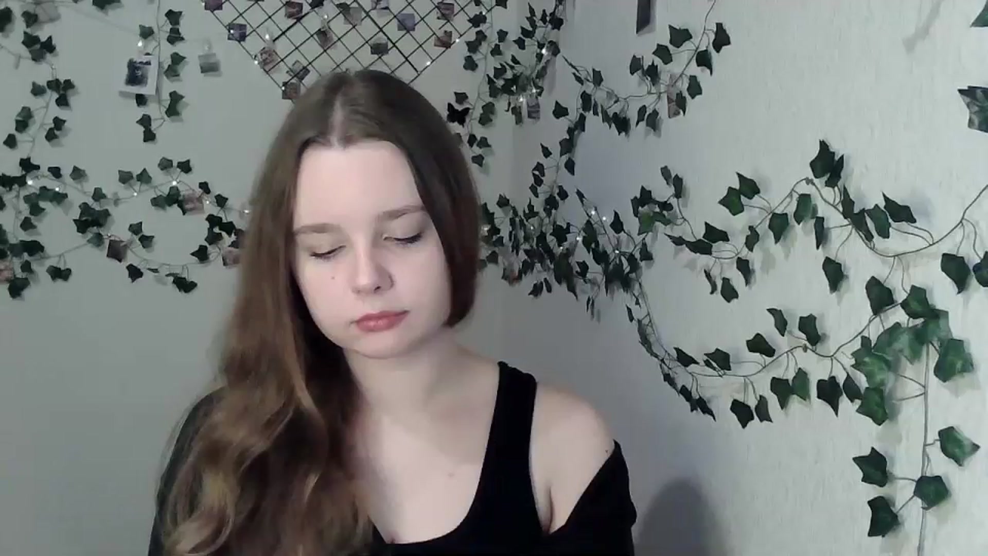 Gallery image thumbnail from New_Lina's myfreecams stream on, 02/29/2024, 22:28 image 1 of 20