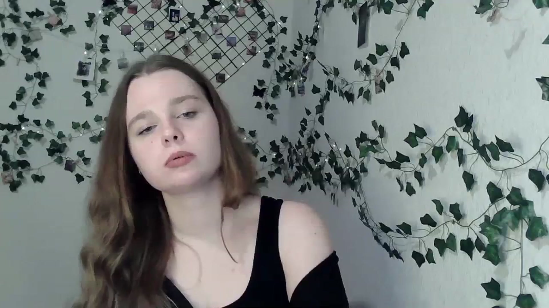 Gallery image thumbnail from New_Lina's myfreecams stream on, 02/29/2024, 23:09 image 5 of 20
