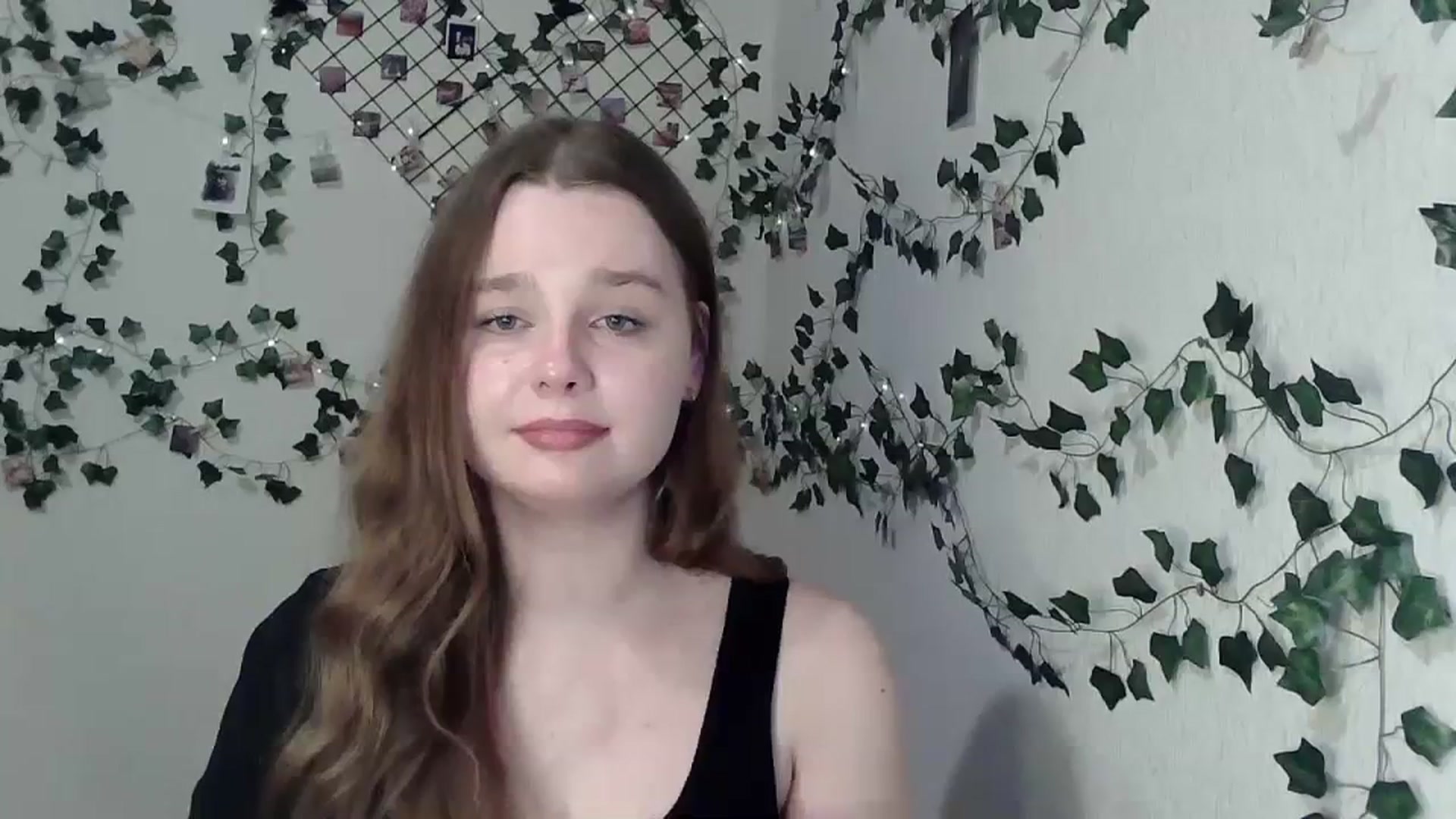 Gallery image thumbnail from New_Lina's myfreecams stream on, 02/29/2024, 23:09 image 16 of 20