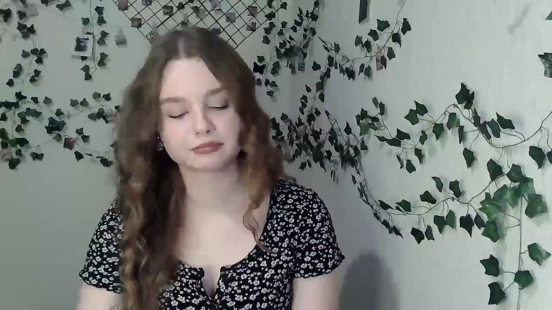 Gallery image thumbnail from New_Lina's myfreecams stream on, 03/01/2024, 19:12 image 5 of 20