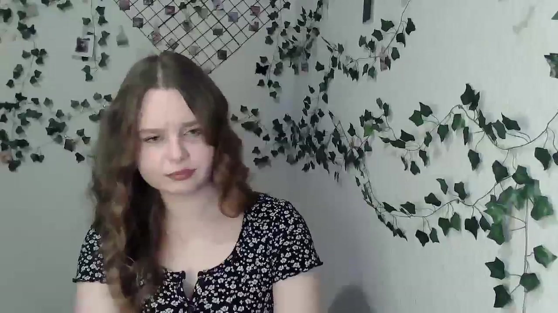 Gallery image thumbnail from New_Lina's myfreecams stream on, 03/01/2024, 19:12 image 7 of 20