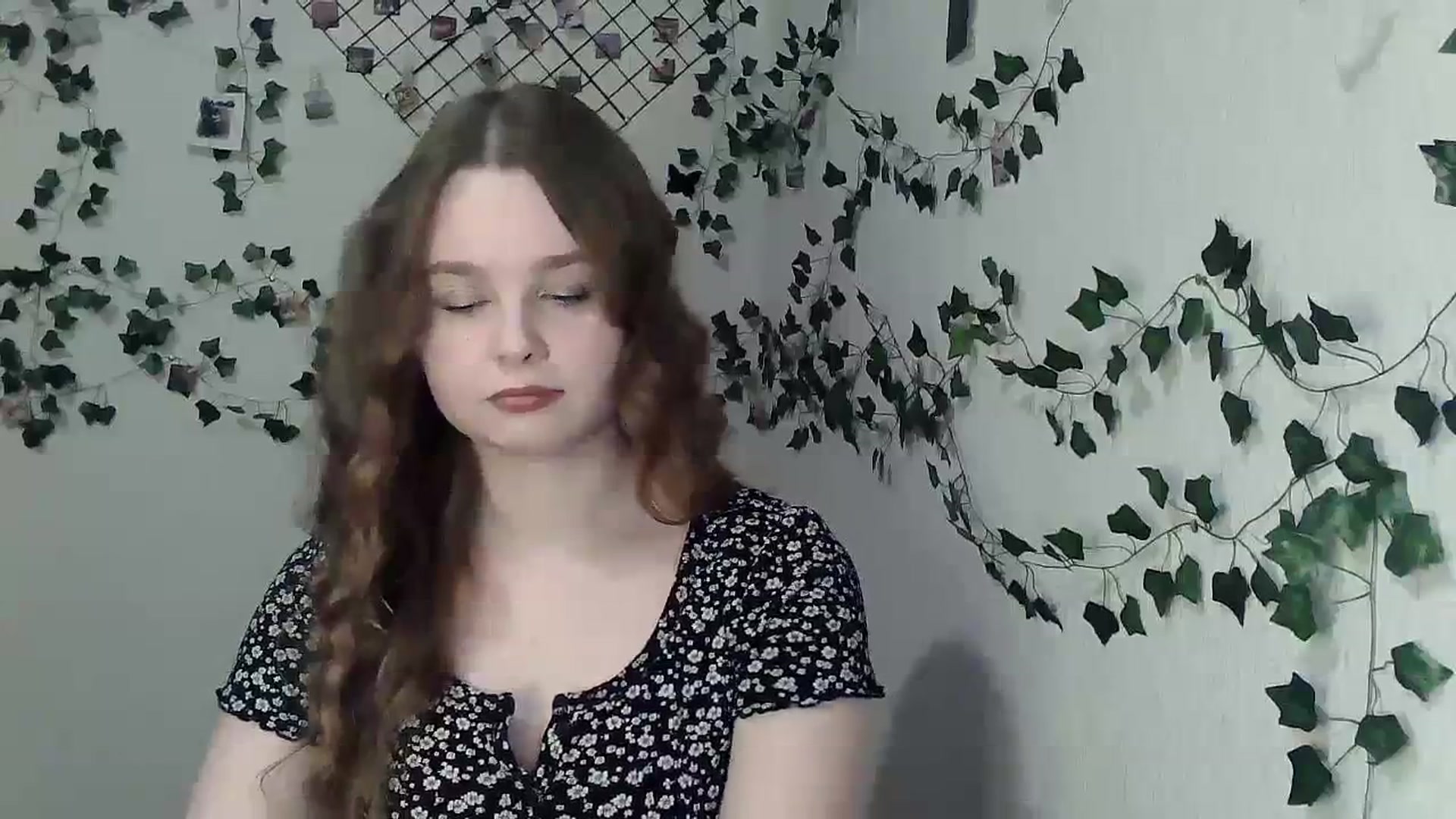 Gallery image thumbnail from New_Lina's myfreecams stream on, 03/01/2024, 19:12 image 2 of 20