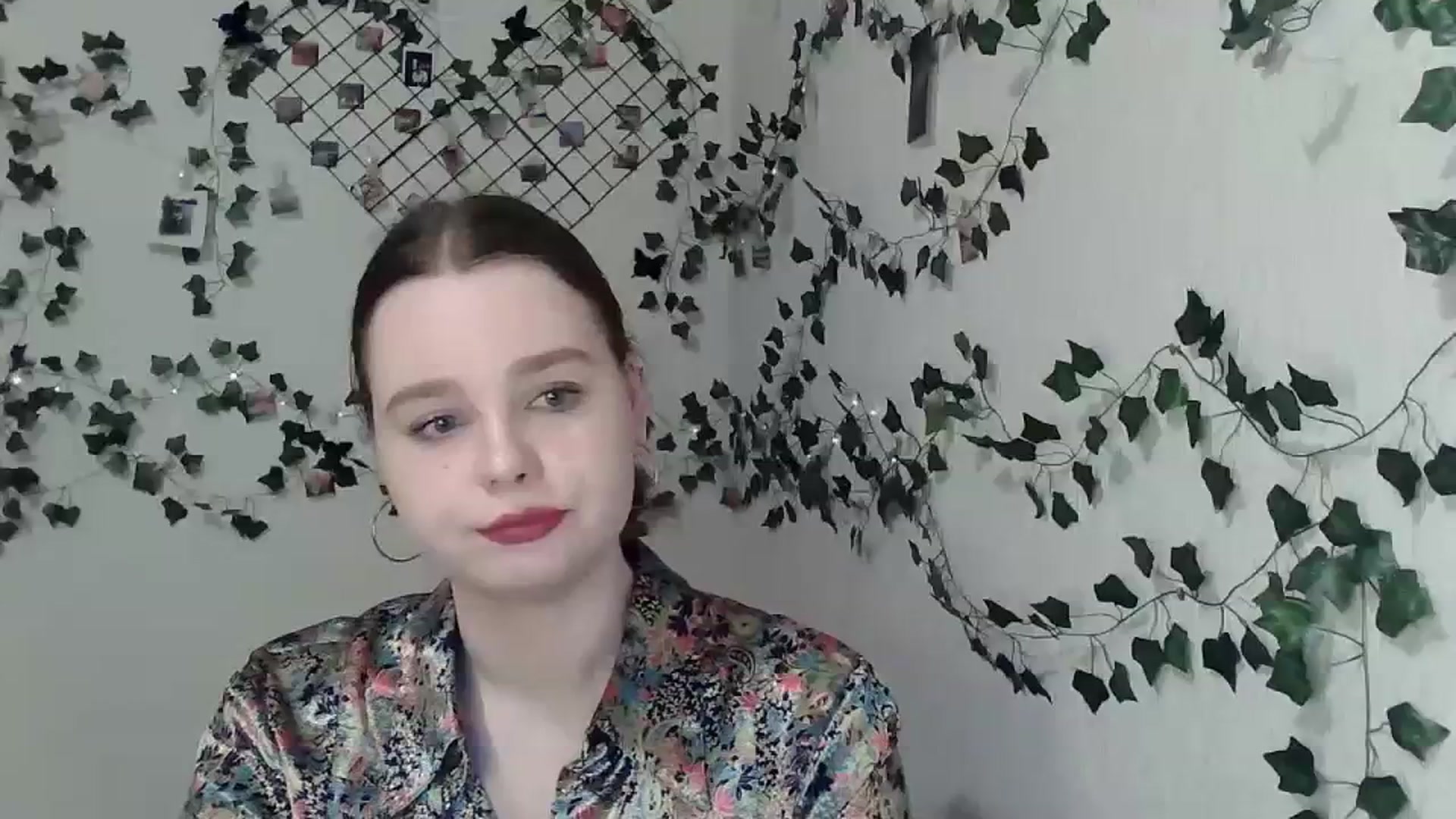 Gallery image thumbnail from New_Lina's myfreecams stream on, 03/13/2024, 16:10 image 18 of 20