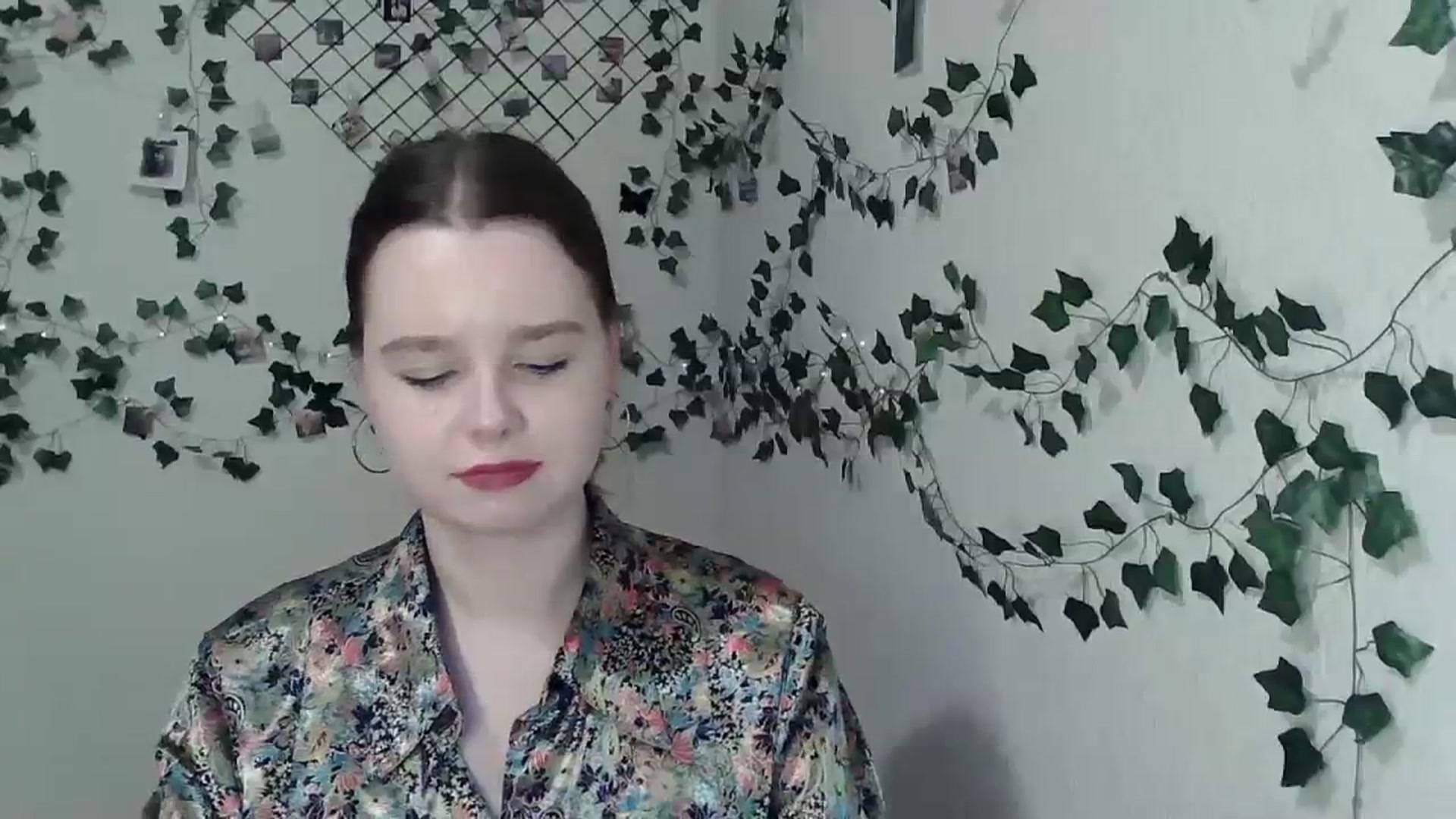 Gallery image thumbnail from New_Lina's myfreecams stream on, 03/13/2024, 21:56 image 9 of 20