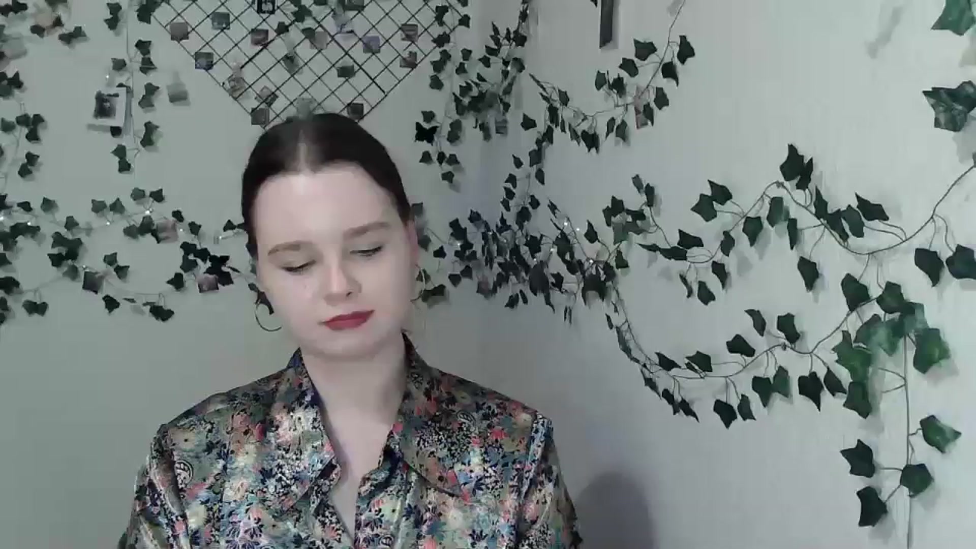 Gallery image thumbnail from New_Lina's myfreecams stream on, 03/13/2024, 21:56 image 12 of 20