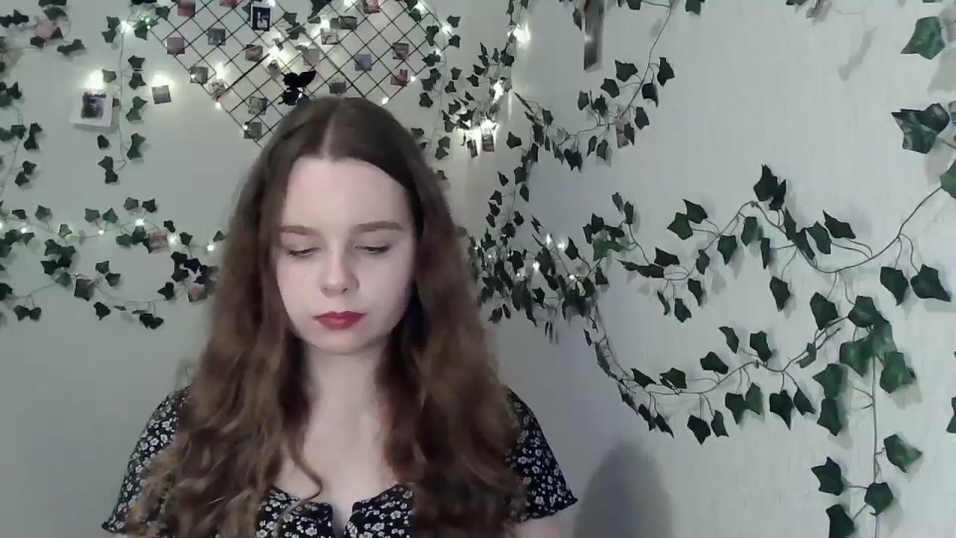 Gallery image thumbnail from New_Lina's myfreecams stream on, 03/24/2024, 21:54 image 18 of 20
